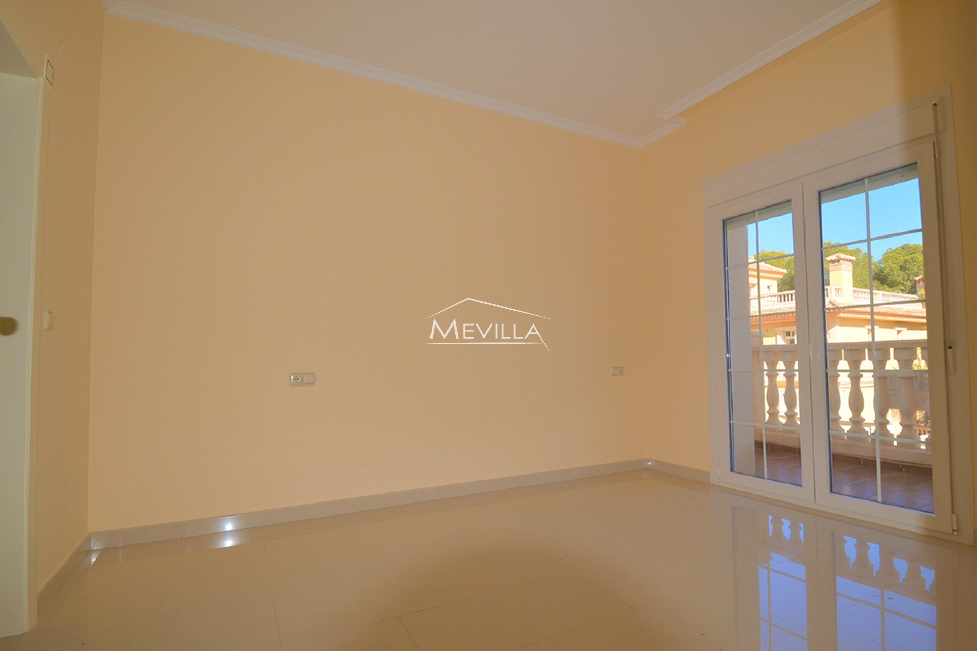 Salg (Resales) - Villa - Orihuela Costa - Cabo Roig