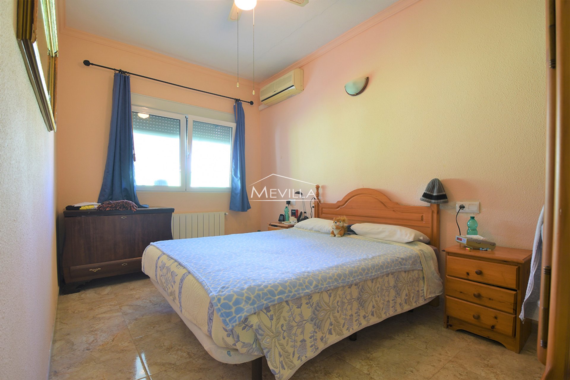 Salg (Resales) - Villa - Orihuela Costa - Cabo Roig