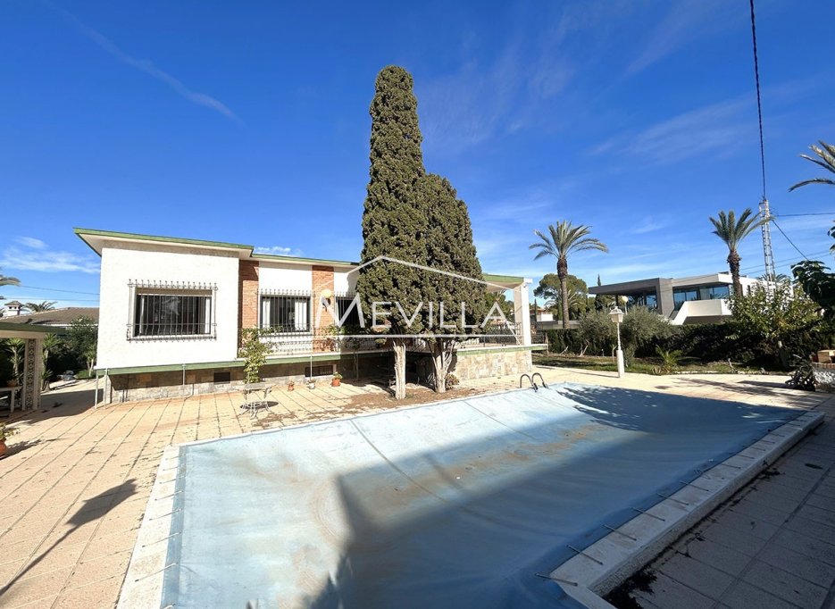 Salg (Resales) - Villa - Orihuela Costa - Cabo Roig