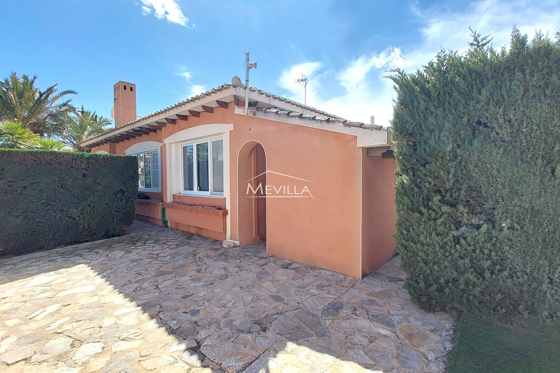 Salg (Resales) - Villa - Orihuela Costa - Cabo Roig