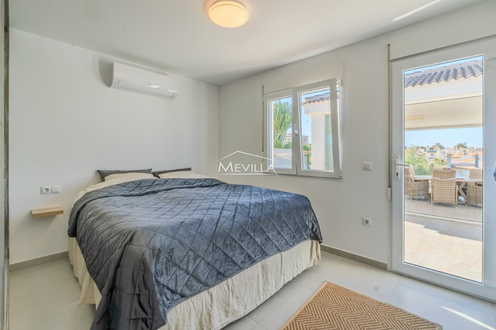 Salg (Resales) - Villa - Orihuela Costa - Cabo Roig