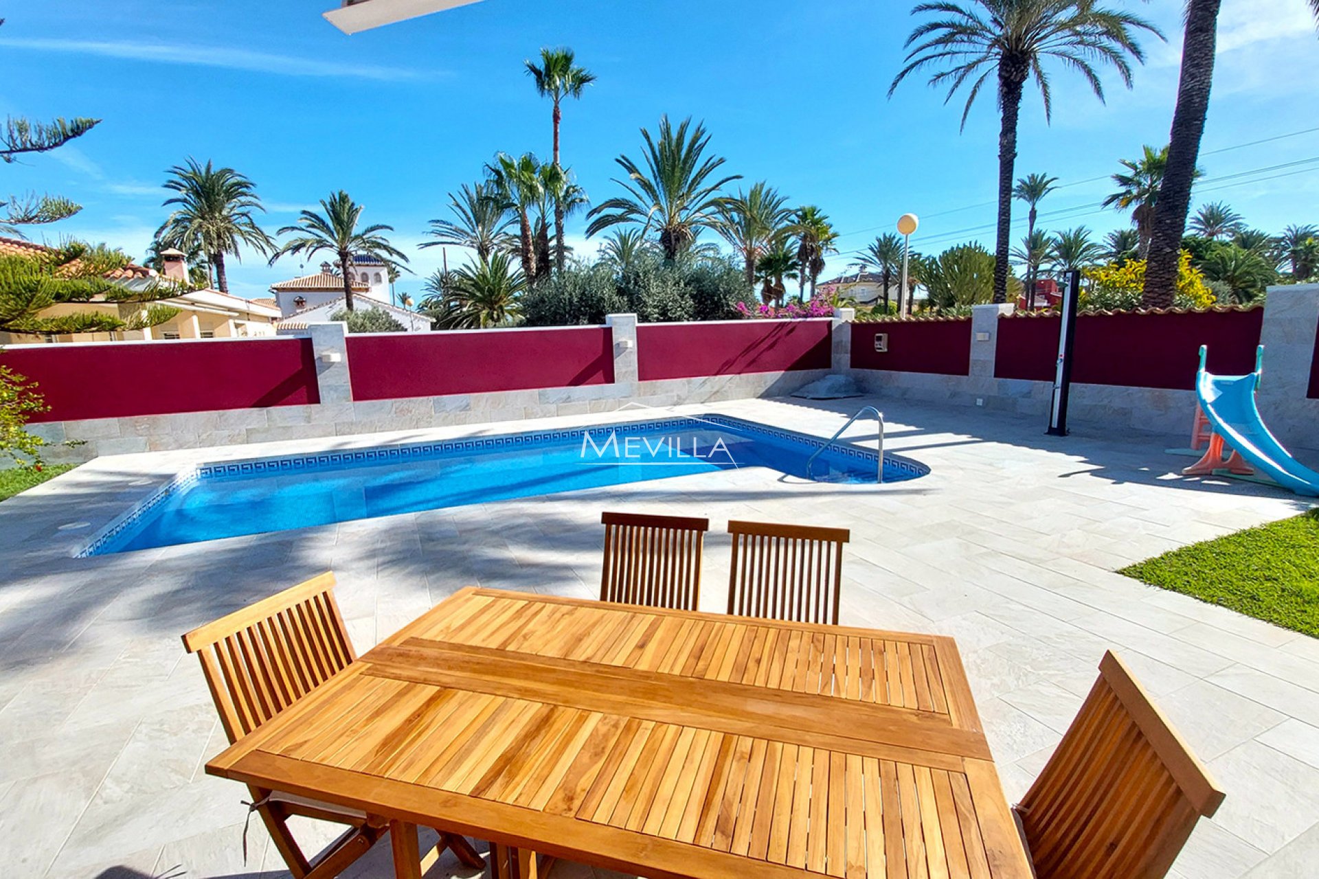 Salg (Resales) - Villa - Orihuela Costa - Cabo Roig