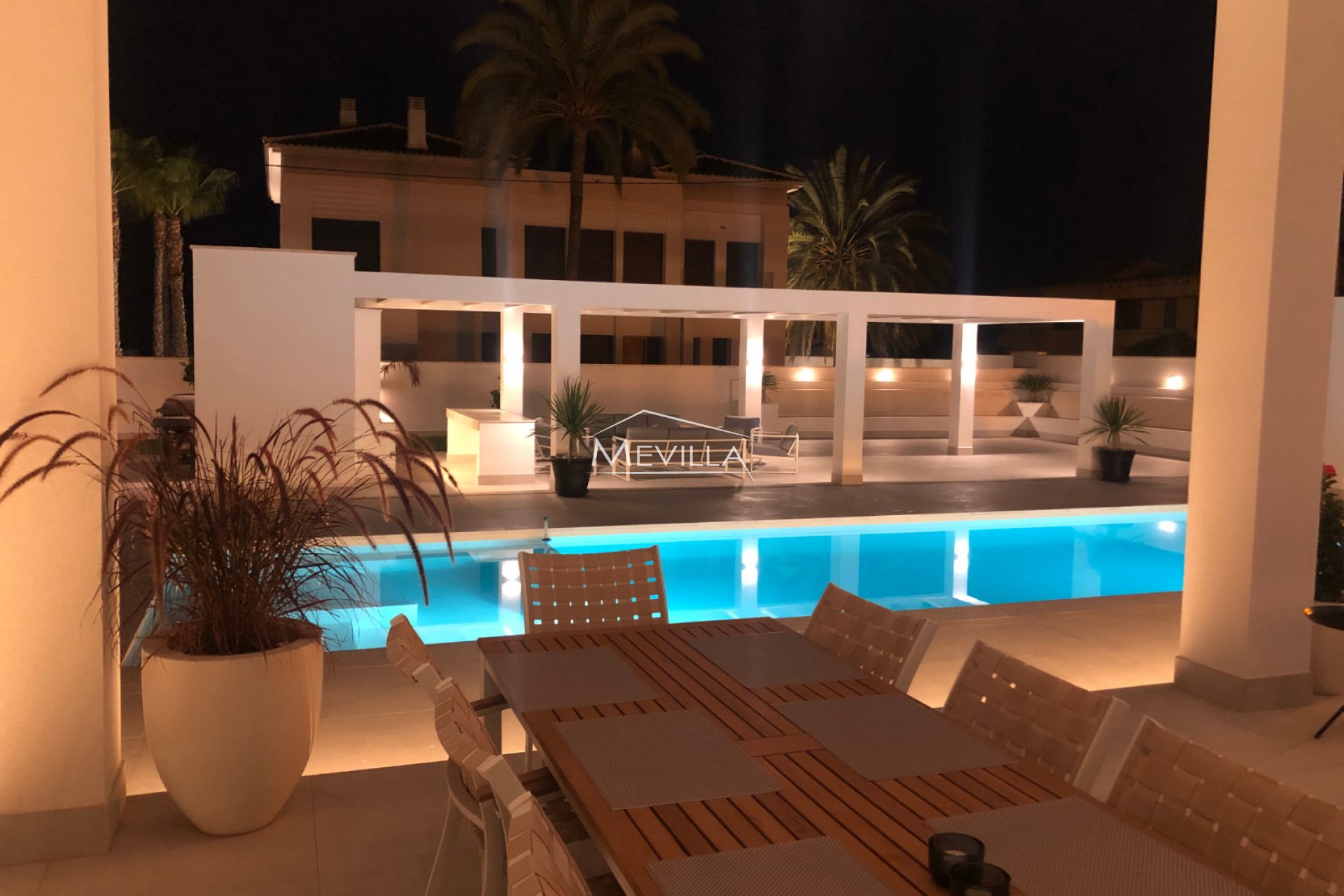 Salg (Resales) - Villa - Orihuela Costa - Cabo Roig