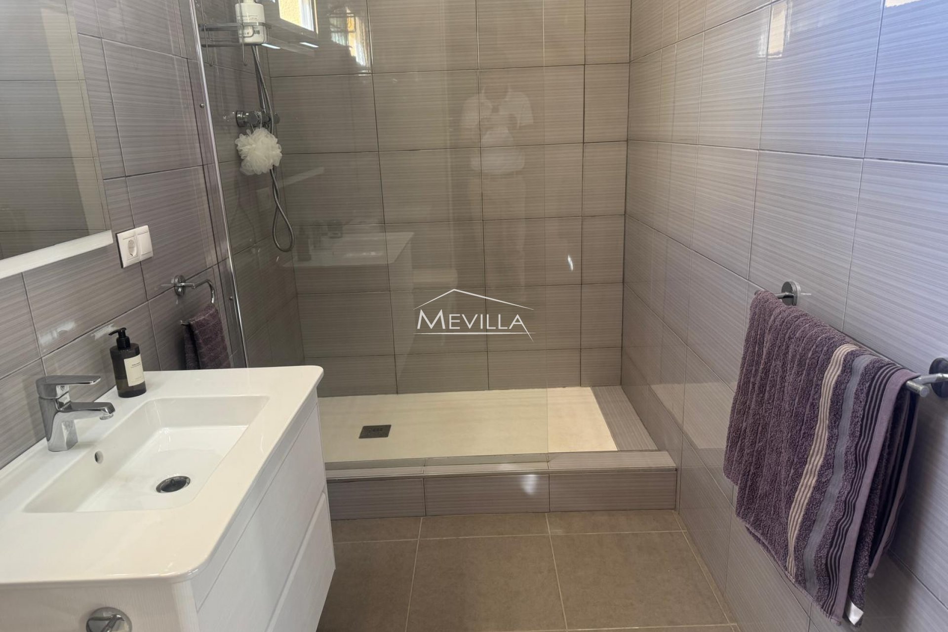 Salg (Resales) - Villa - Orihuela Costa - Cabo Roig