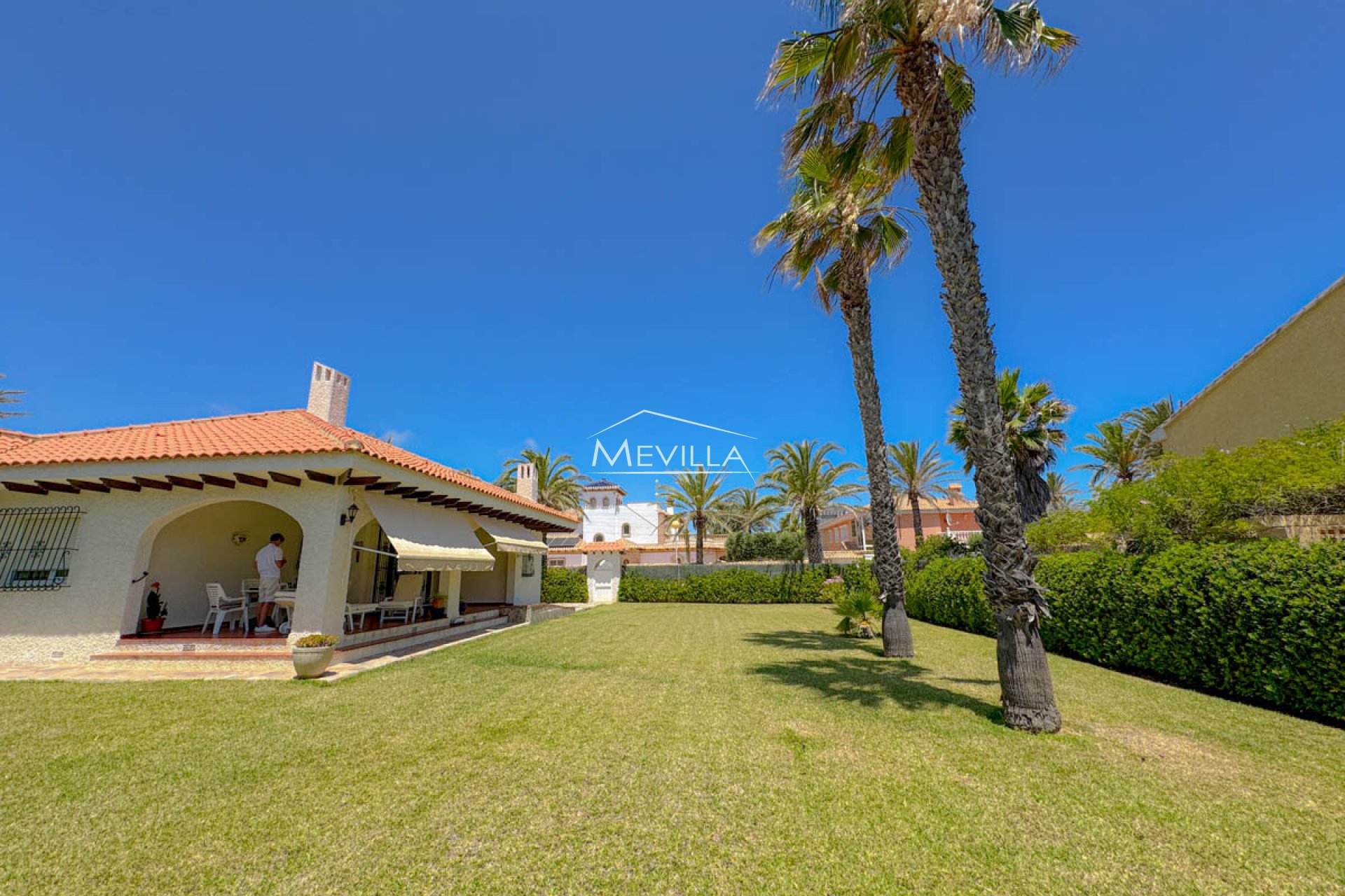Salg (Resales) - Villa - Orihuela Costa - Cabo Roig