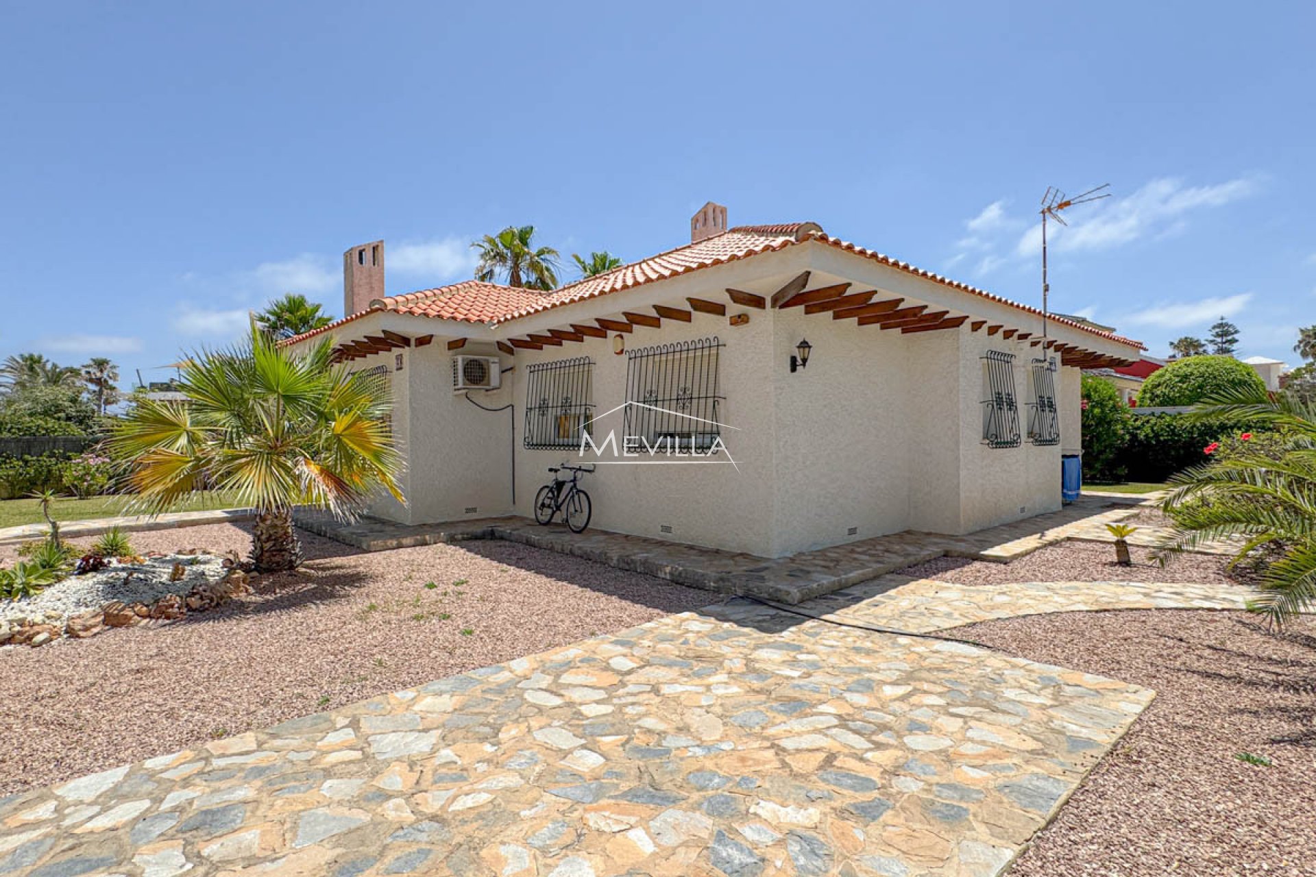 Salg (Resales) - Villa - Orihuela Costa - Cabo Roig