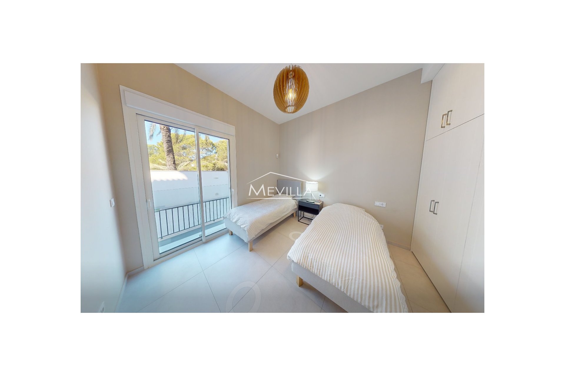Salg (Resales) - Villa - Orihuela Costa - Cabo Roig
