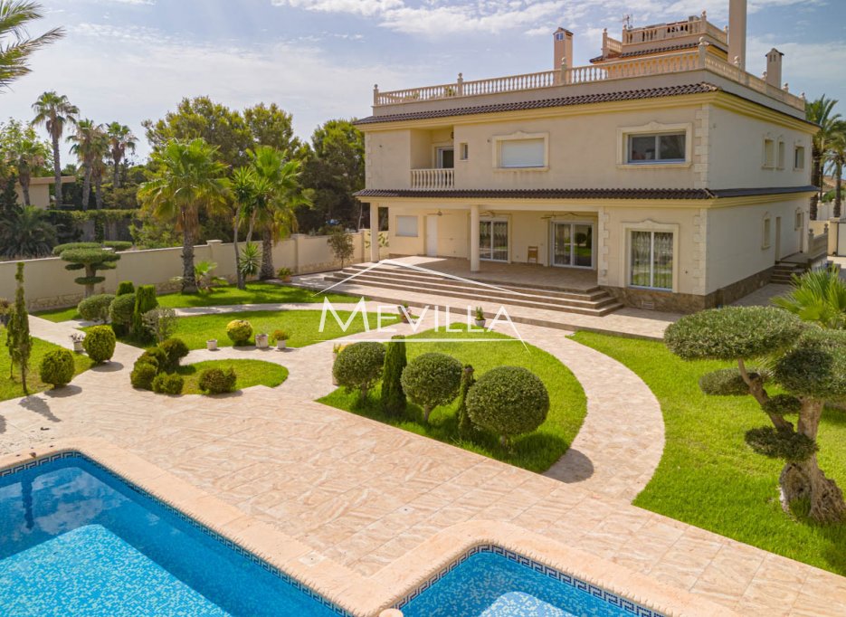 Salg (Resales) - Villa - Orihuela Costa - Cabo Roig