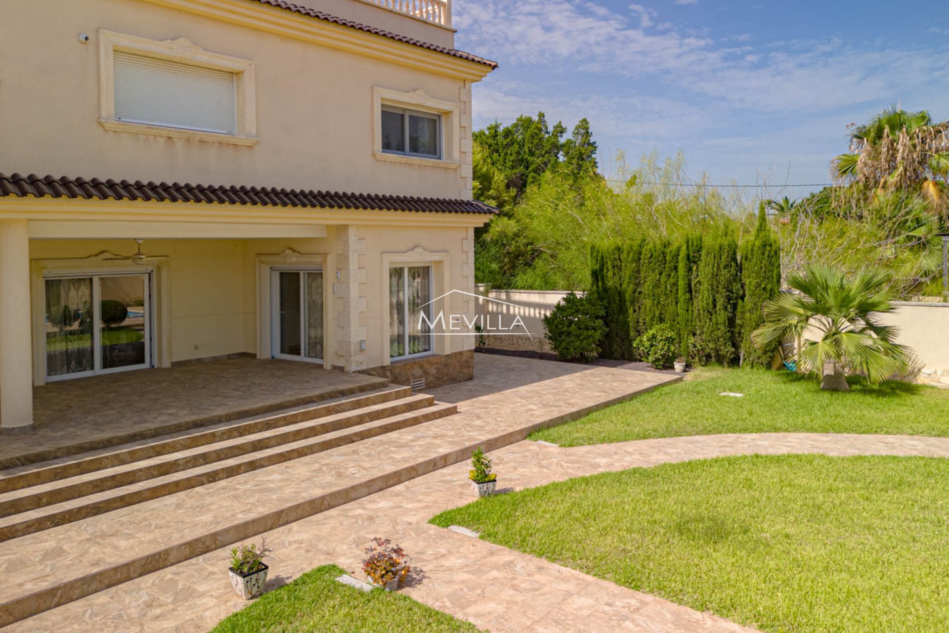 Salg (Resales) - Villa - Orihuela Costa - Cabo Roig