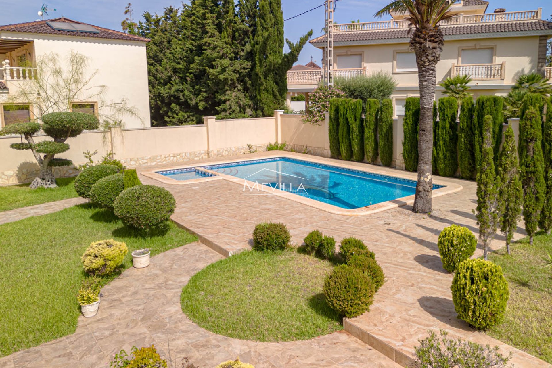 Salg (Resales) - Villa - Orihuela Costa - Cabo Roig