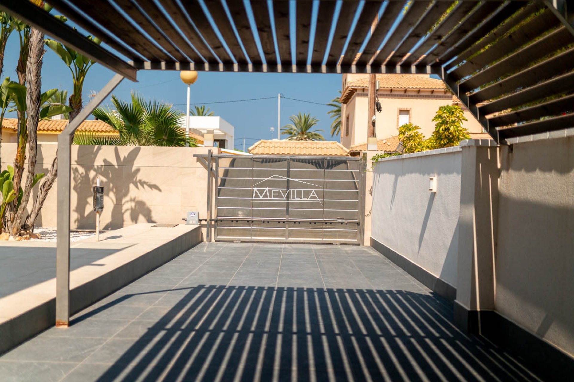 Salg (Resales) - Villa - Orihuela Costa - Cabo Roig