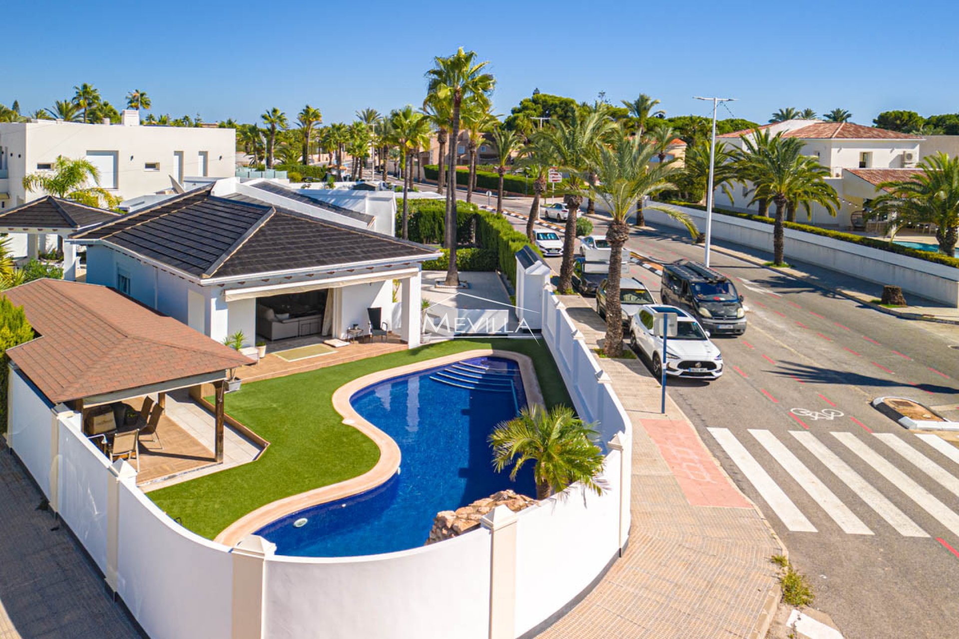 Salg (Resales) - Villa - Orihuela Costa - Cabo Roig