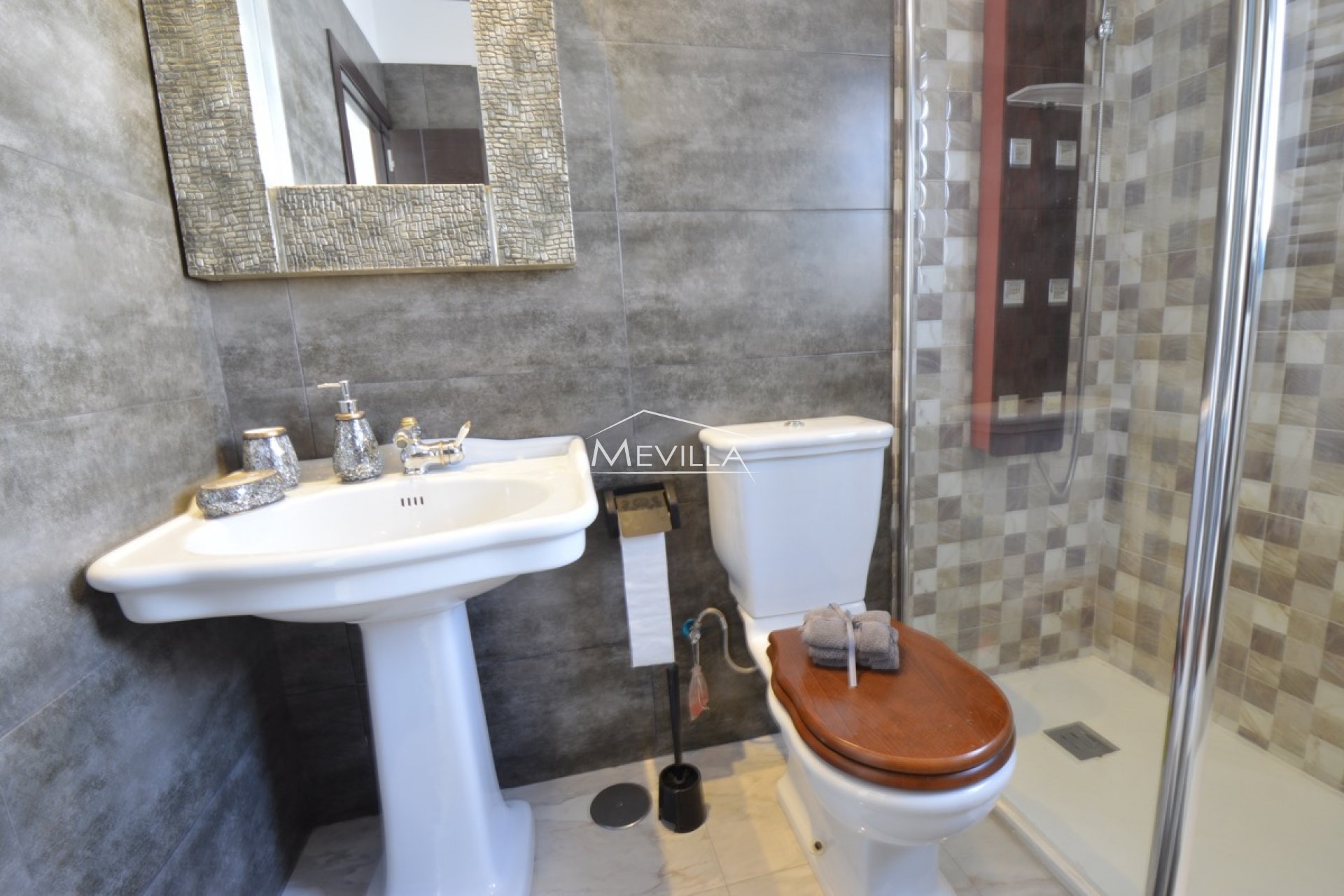 Salg (Resales) - Villa - Orihuela Costa - Cabo Roig