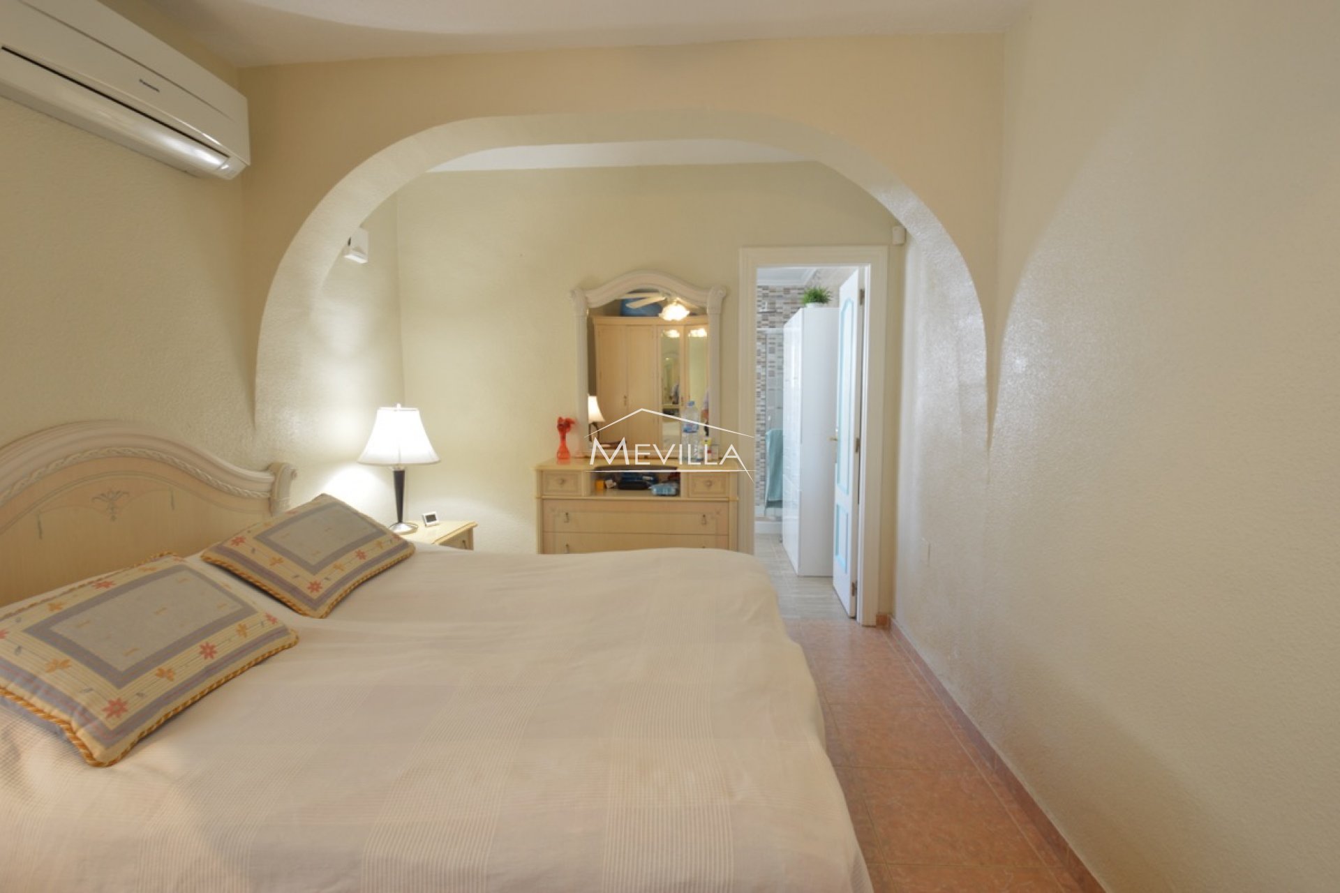 Salg (Resales) - Villa - Orihuela Costa - Cabo Roig
