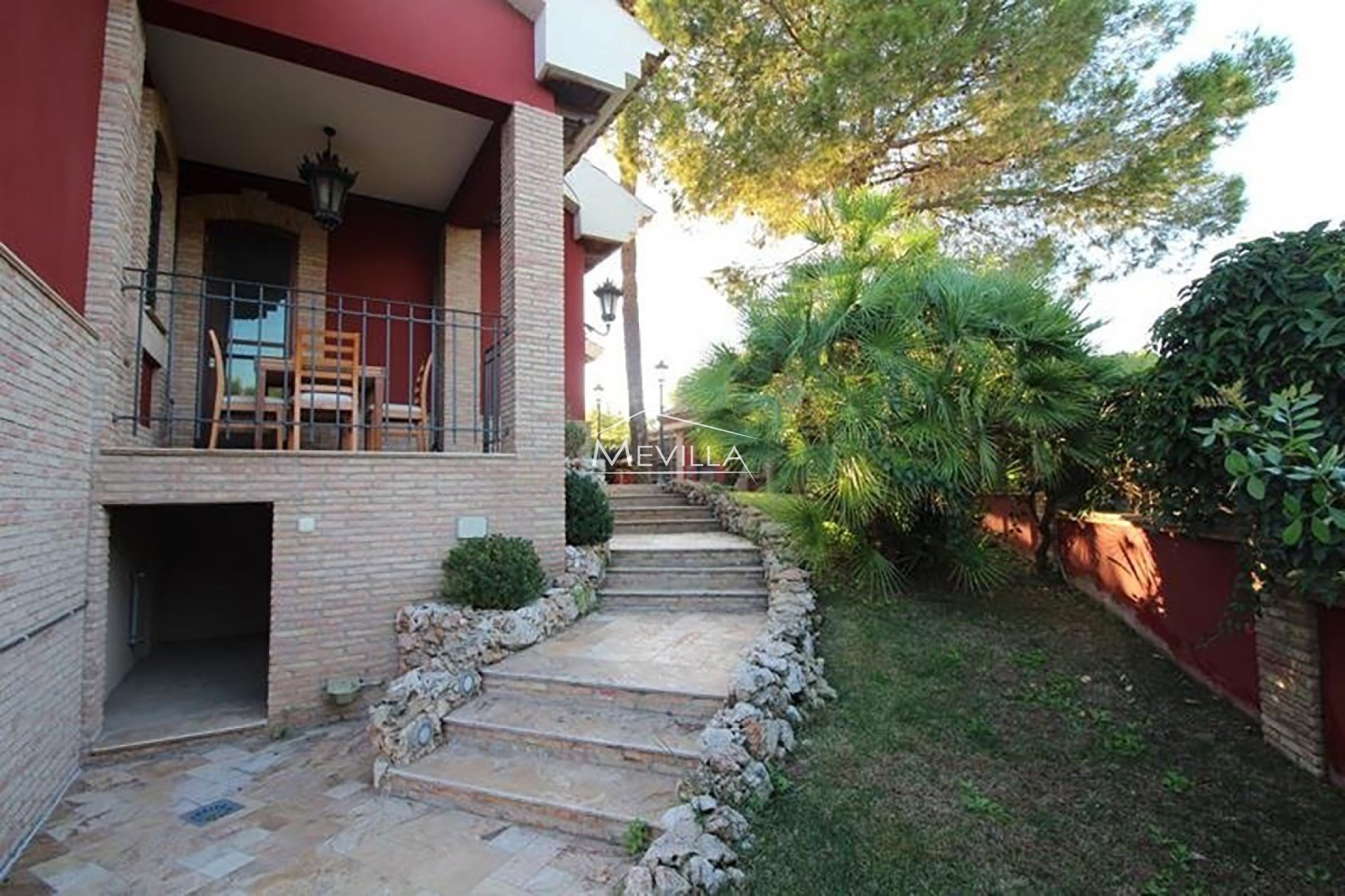 Salg (Resales) - Villa - Orihuela Costa - Campoamor