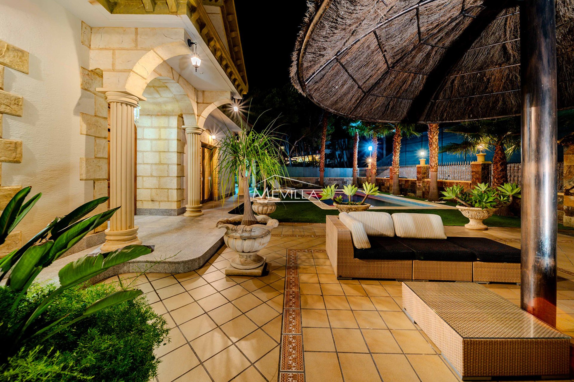 Salg (Resales) - Villa - Orihuela Costa - Campoamor