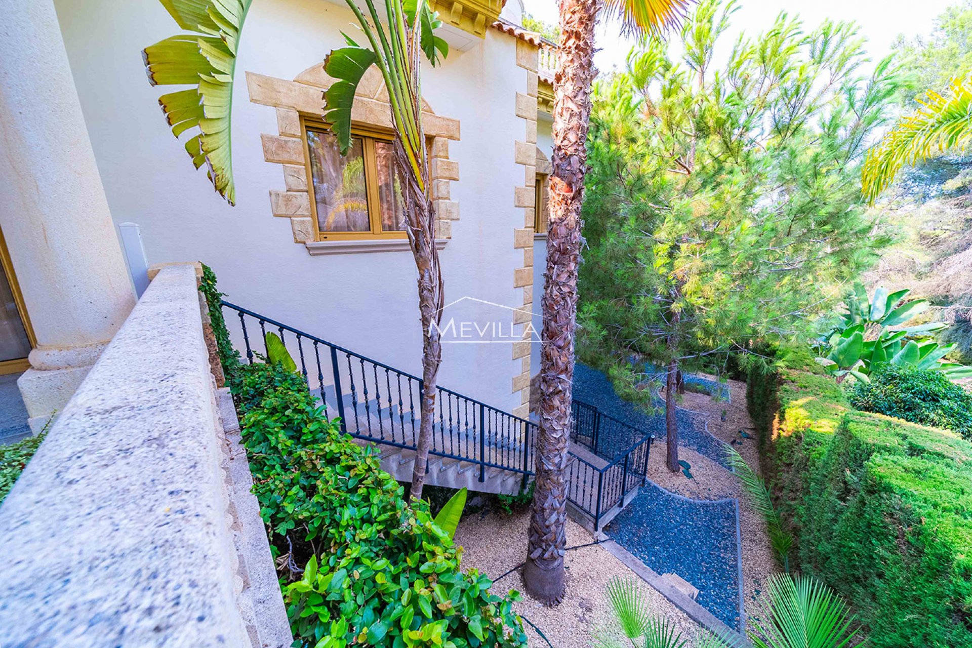 Salg (Resales) - Villa - Orihuela Costa - Campoamor