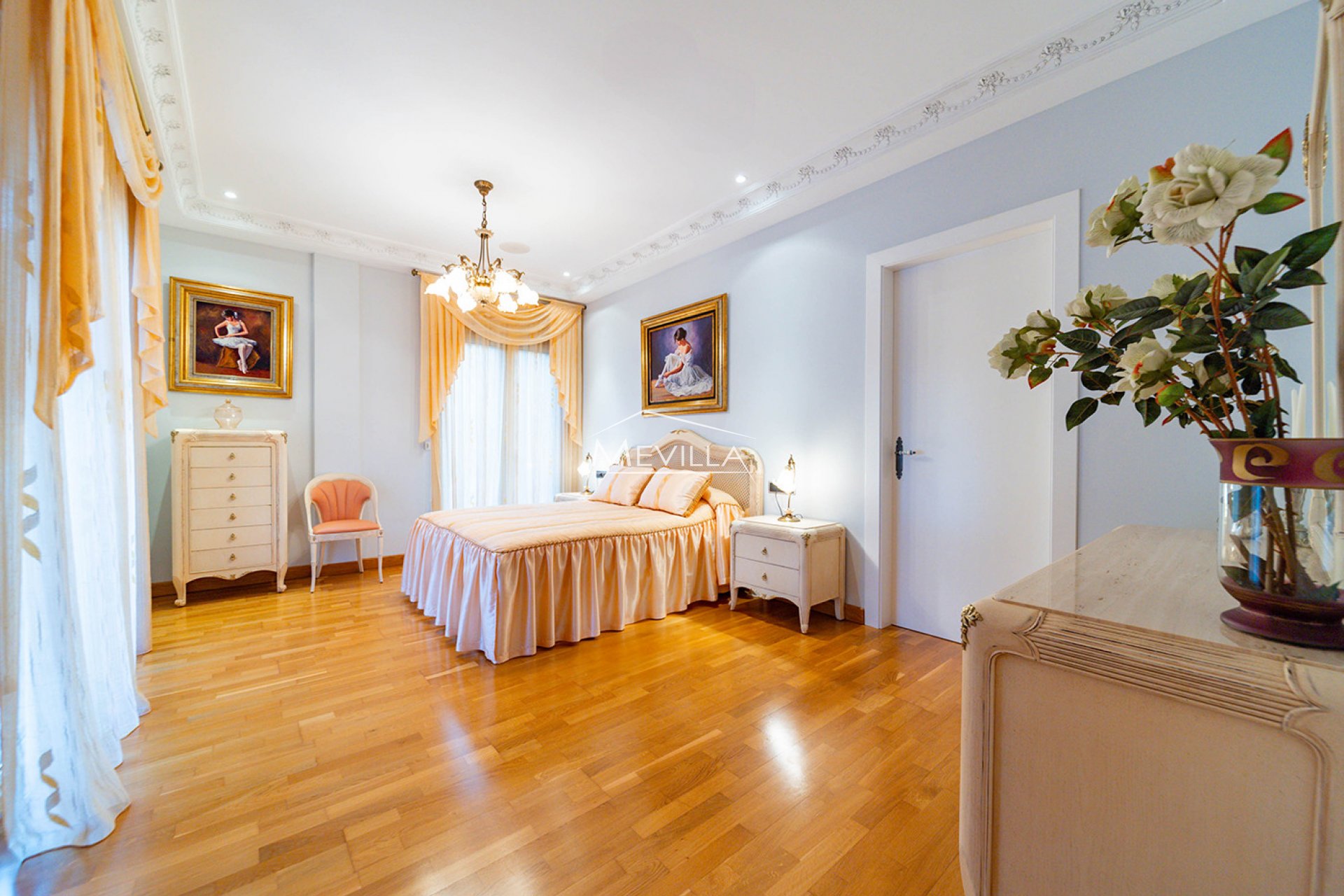 Salg (Resales) - Villa - Orihuela Costa - Campoamor