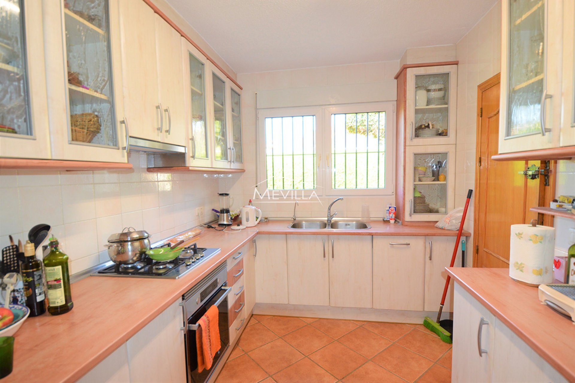 Salg (Resales) - Villa - Orihuela Costa - La Zenia
