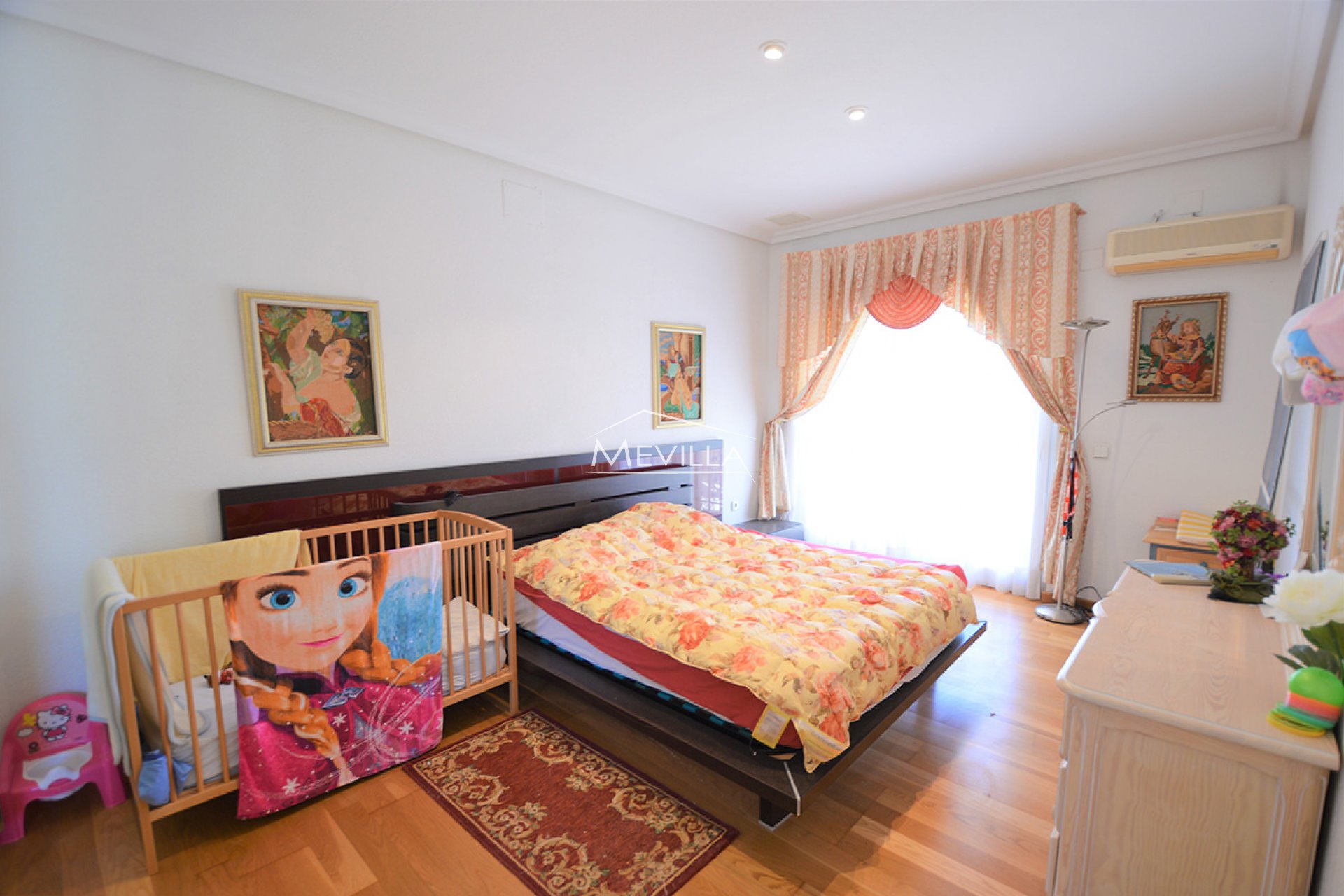 Salg (Resales) - Villa - Orihuela Costa - La Zenia
