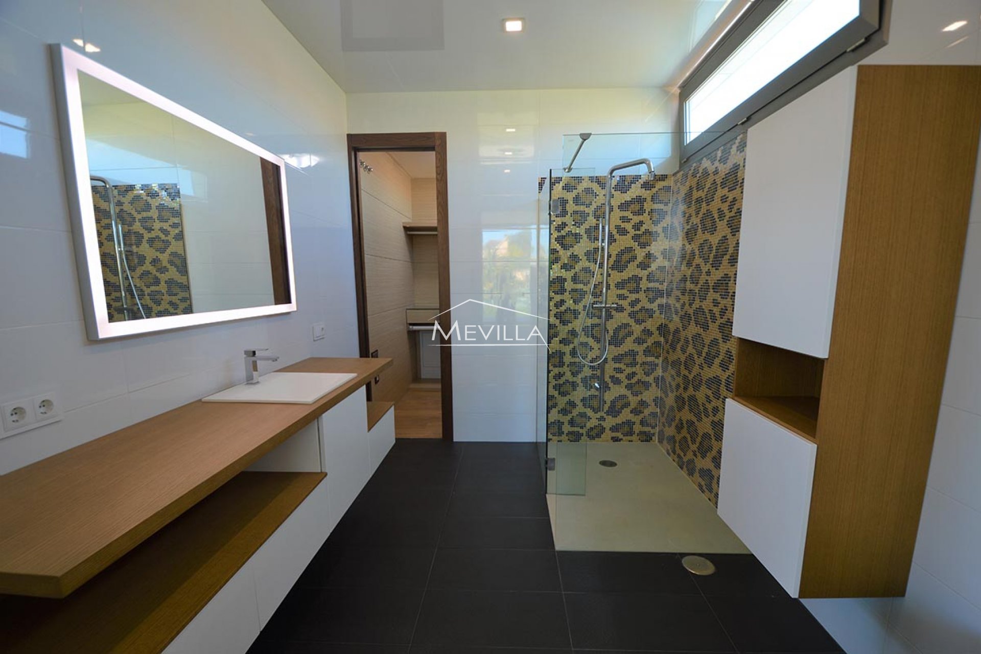 Salg (Resales) - Villa - Orihuela Costa - La Zenia