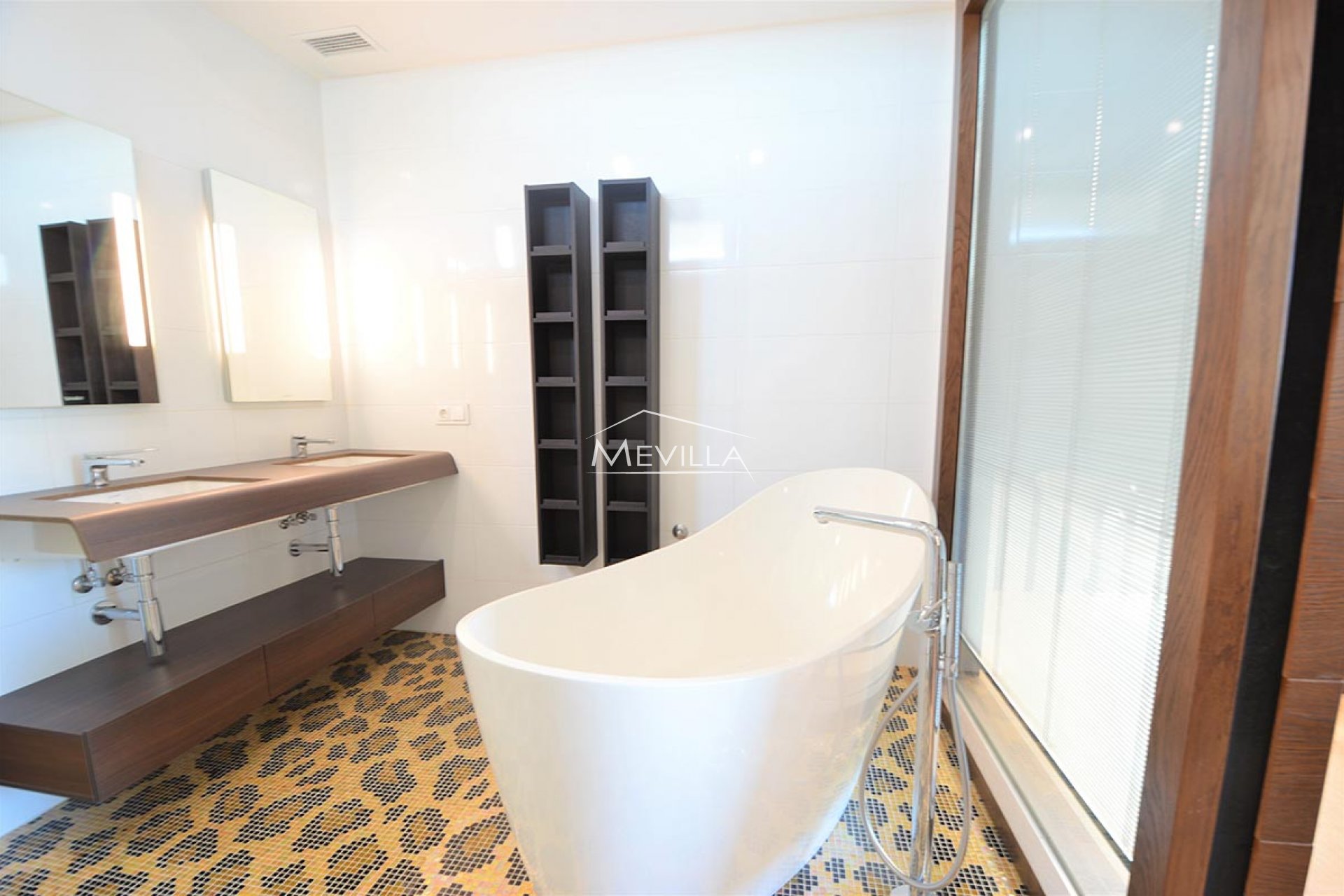 Salg (Resales) - Villa - Orihuela Costa - La Zenia
