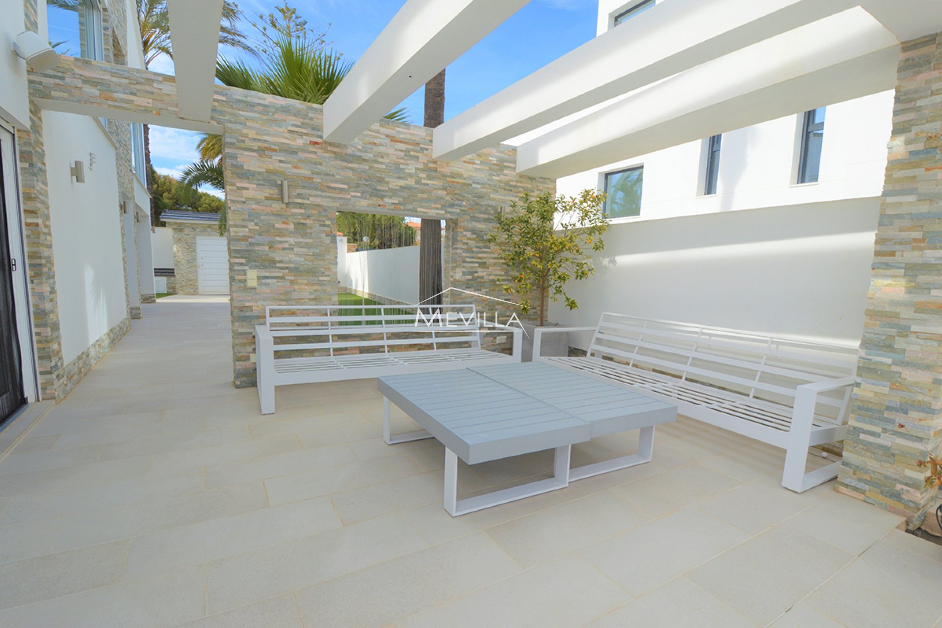 Salg (Resales) - Villa - Orihuela Costa - La Zenia