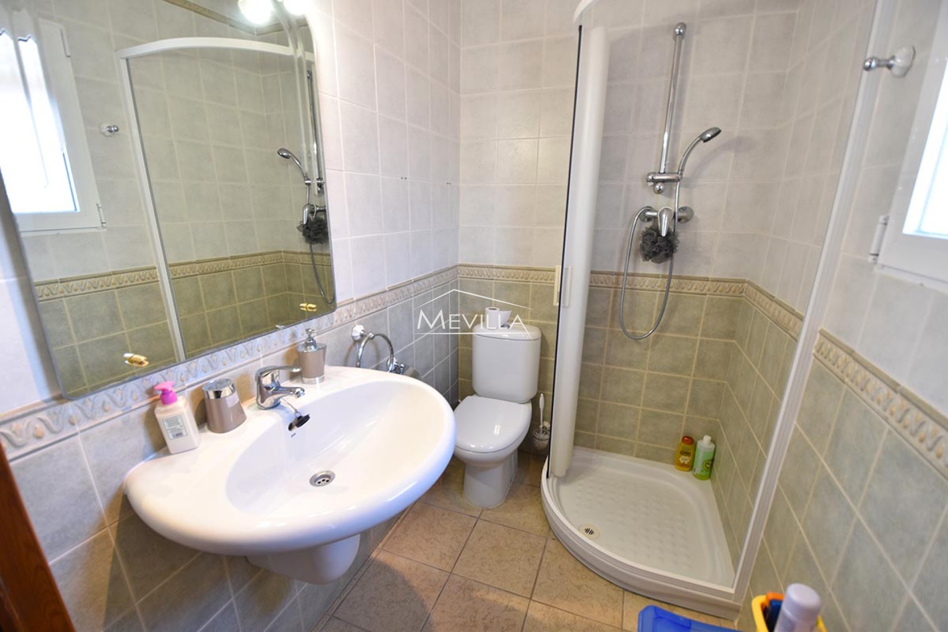 Salg (Resales) - Villa - Orihuela Costa - La Zenia