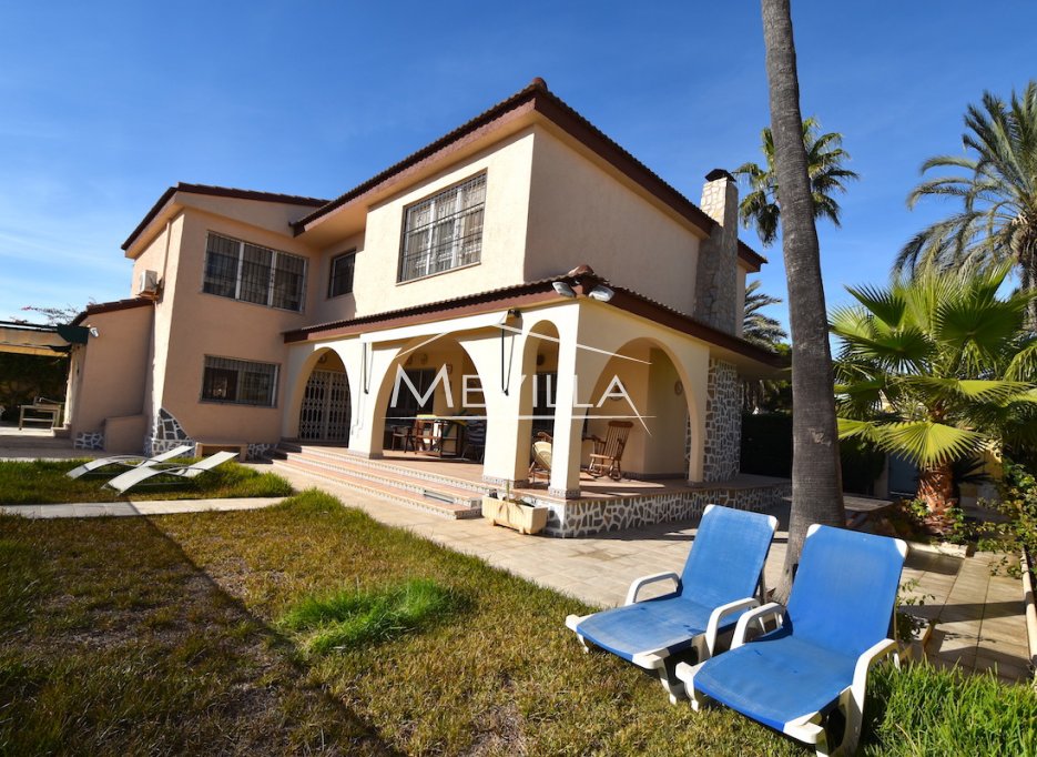 Salg (Resales) - Villa - Orihuela Costa - La Zenia