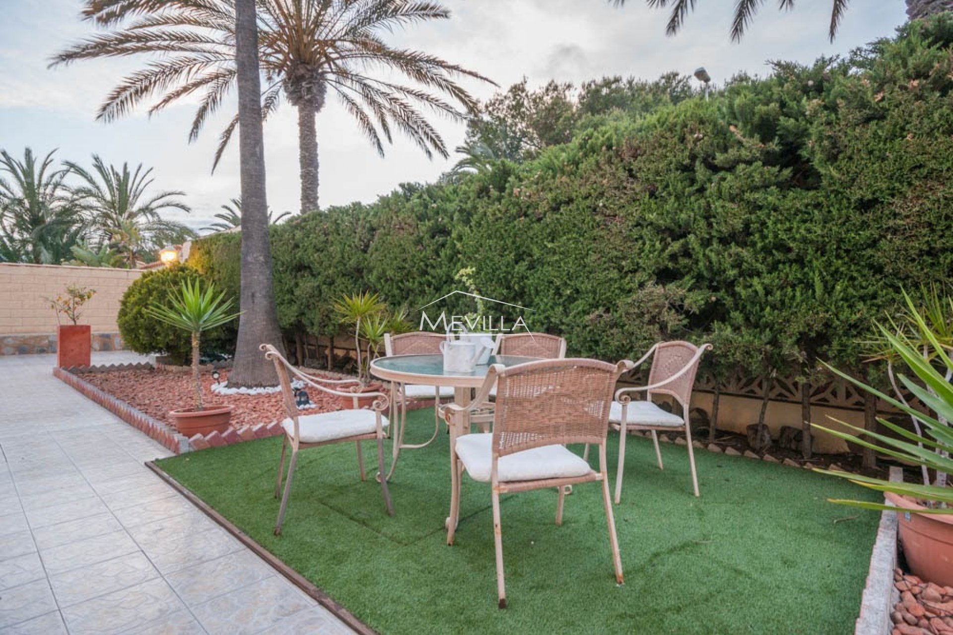 Salg (Resales) - Villa - Orihuela Costa - La Zenia