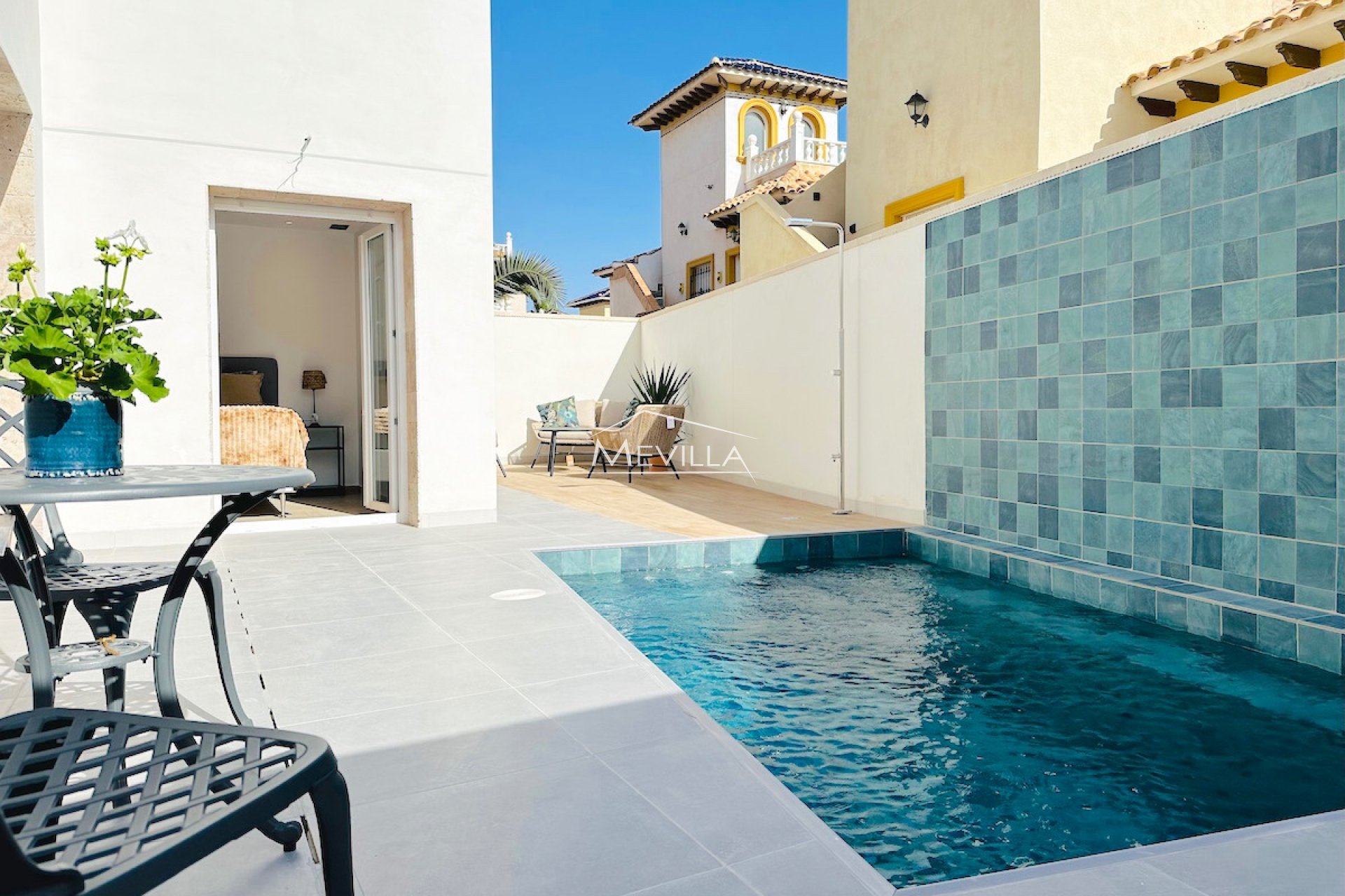 Salg (Resales) - Villa - Orihuela Costa - La Zenia