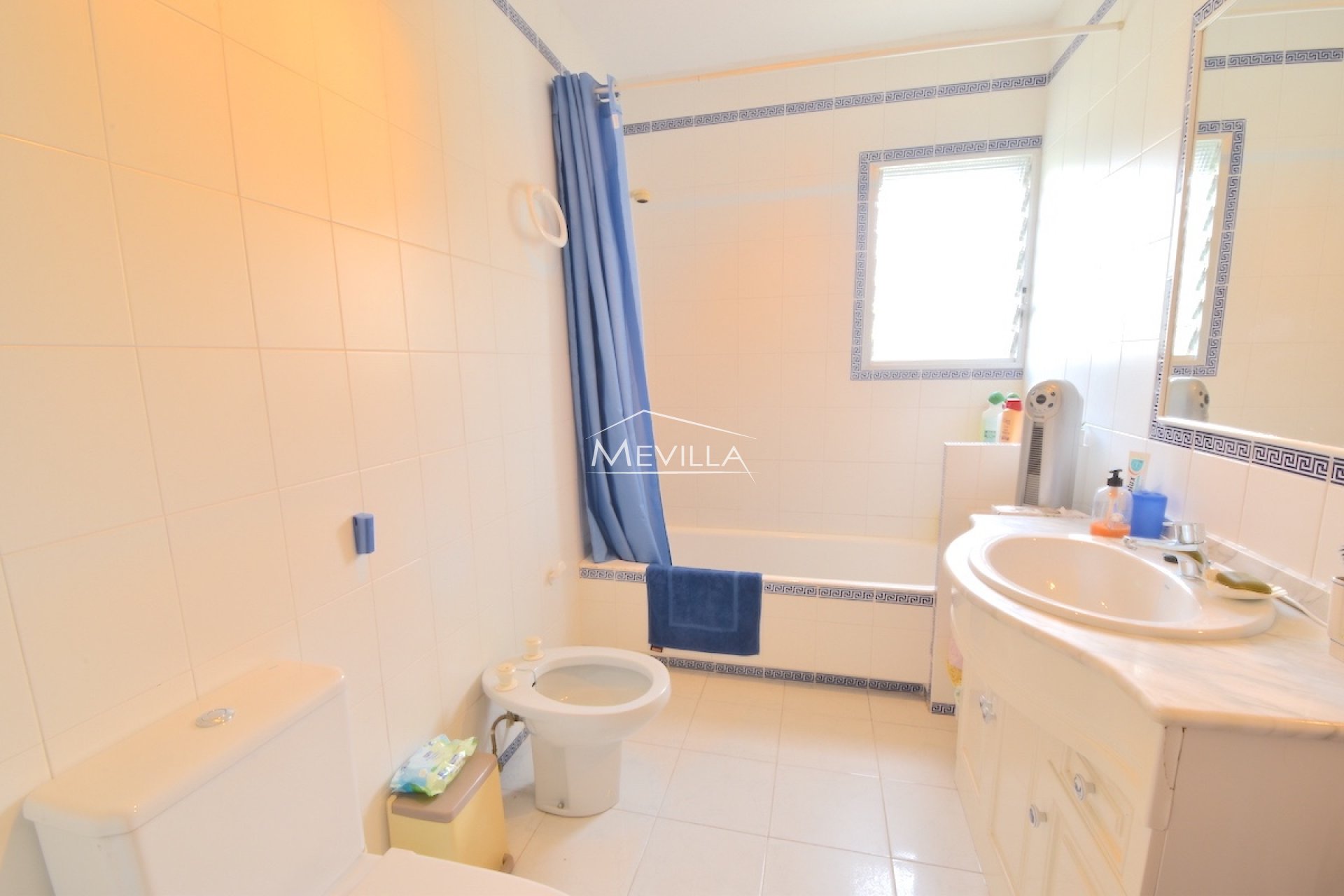 Salg (Resales) - Villa - Orihuela Costa - La Zenia