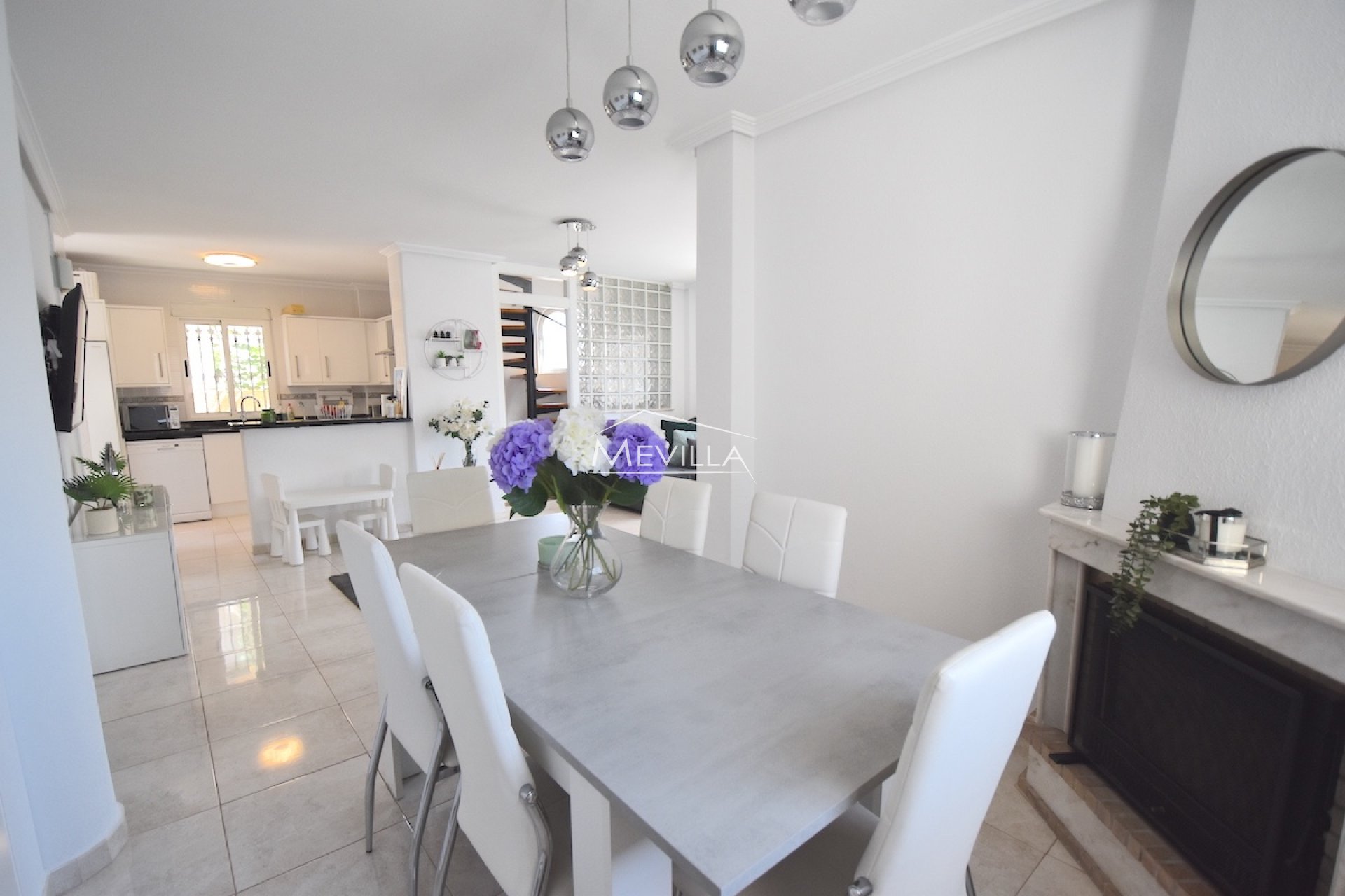 Salg (Resales) - Villa - Orihuela Costa - La Zenia