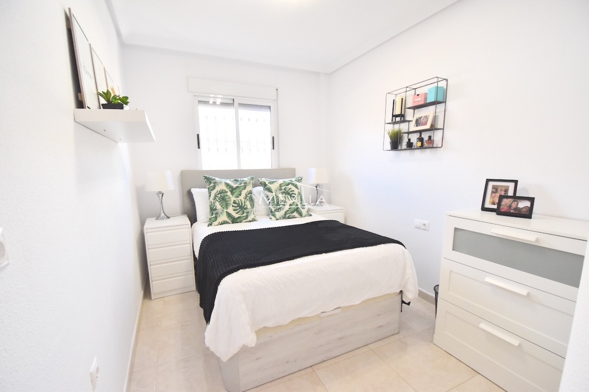 Salg (Resales) - Villa - Orihuela Costa - La Zenia