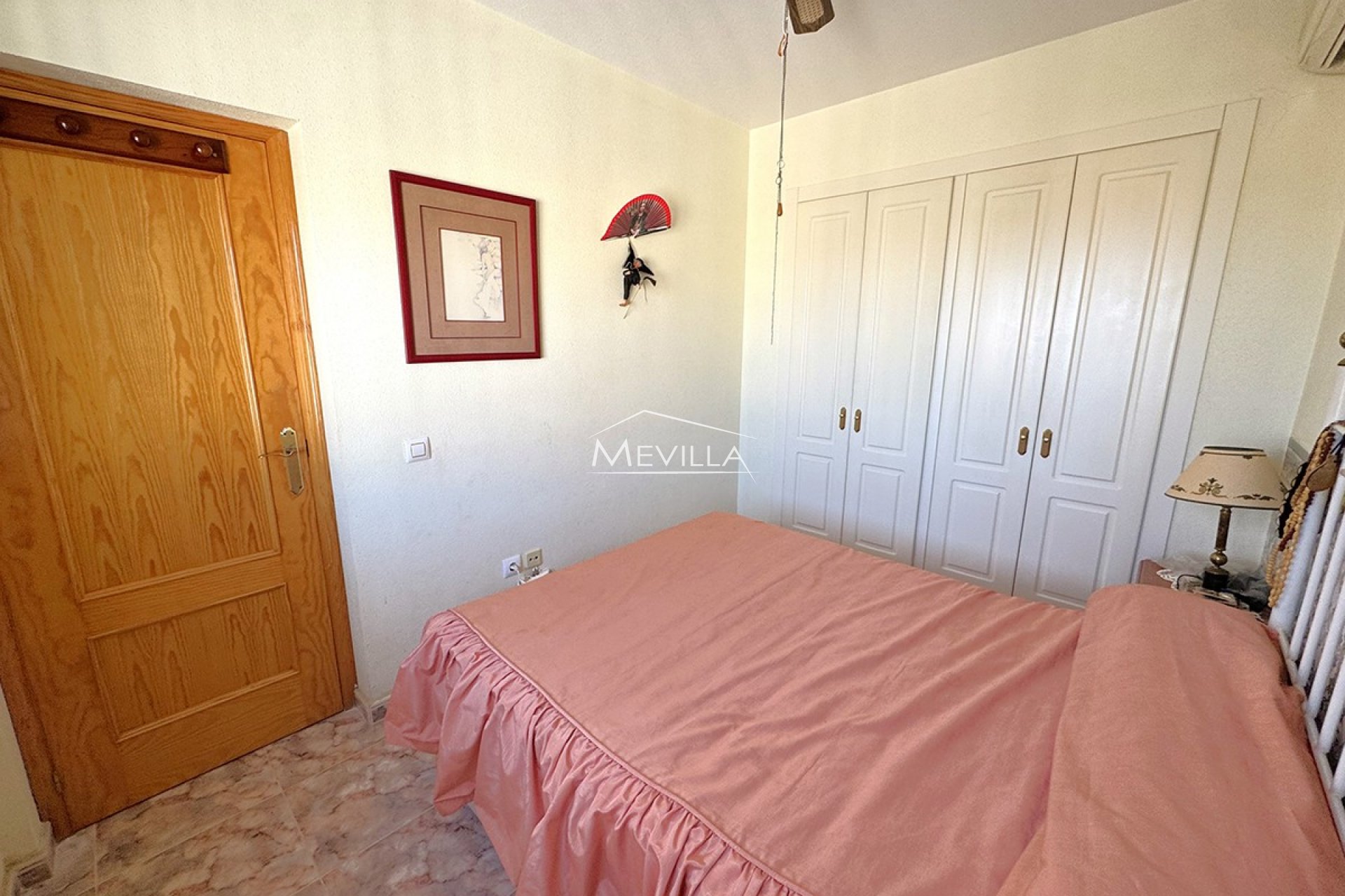 Salg (Resales) - Villa - Orihuela Costa - La Zenia