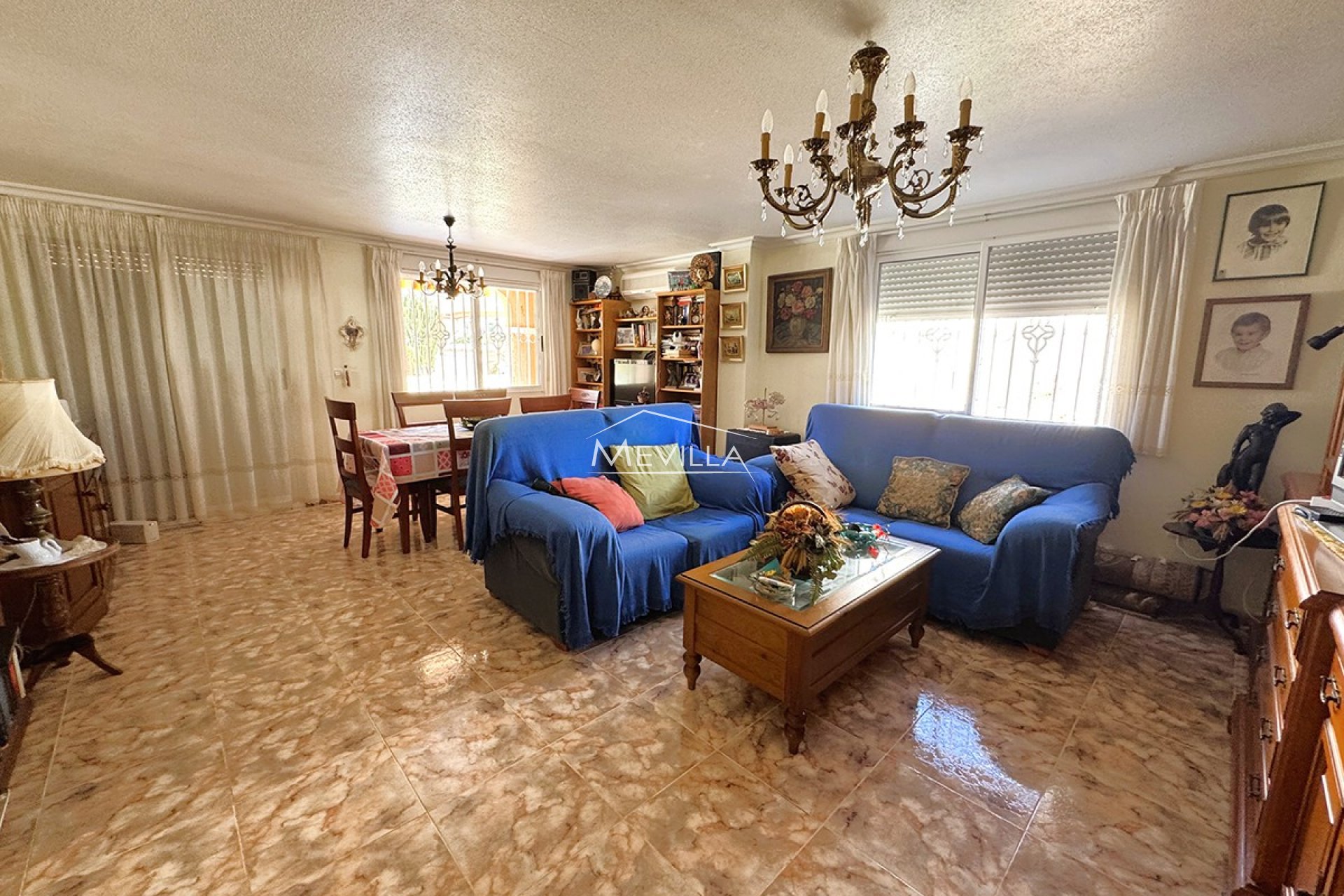 Salg (Resales) - Villa - Orihuela Costa - La Zenia