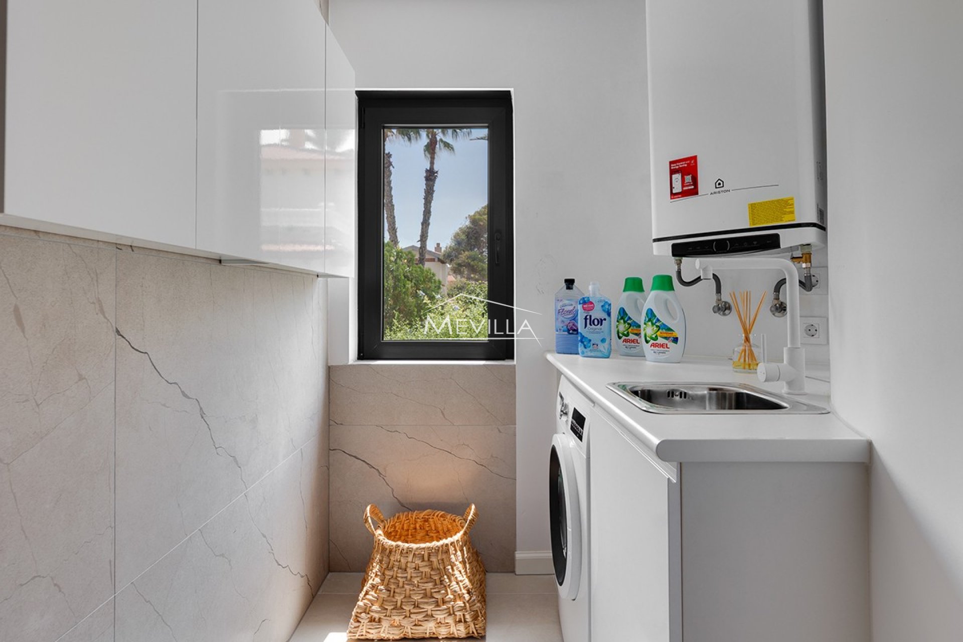 Salg (Resales) - Villa - Orihuela Costa - La Zenia