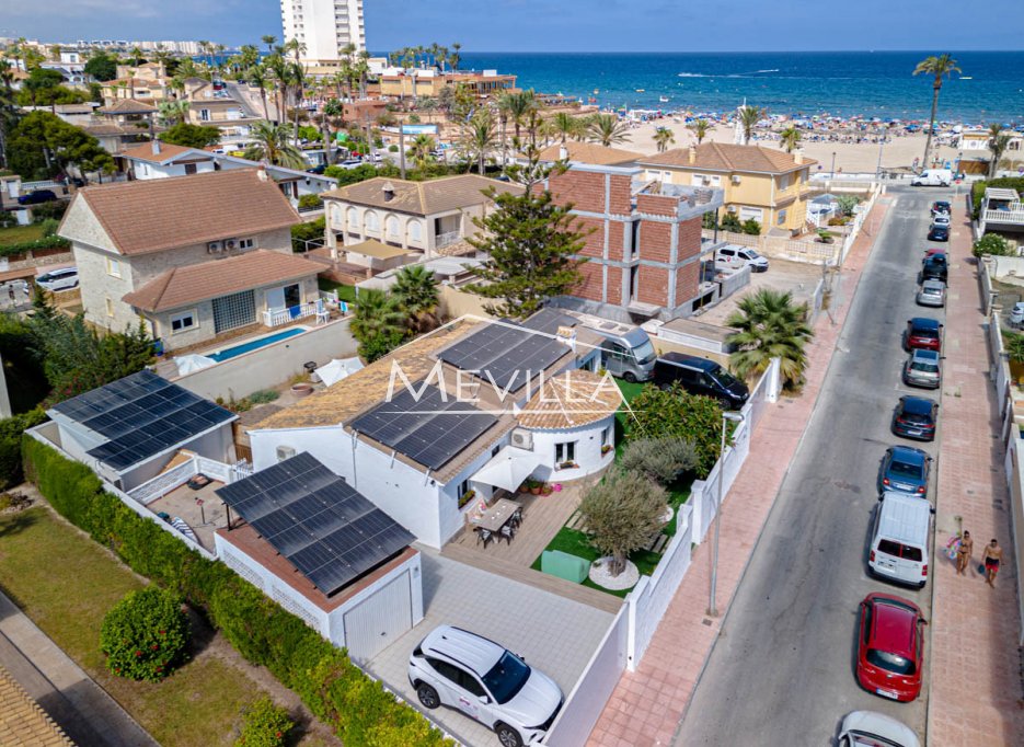 Salg (Resales) - Villa - Orihuela Costa - La Zenia