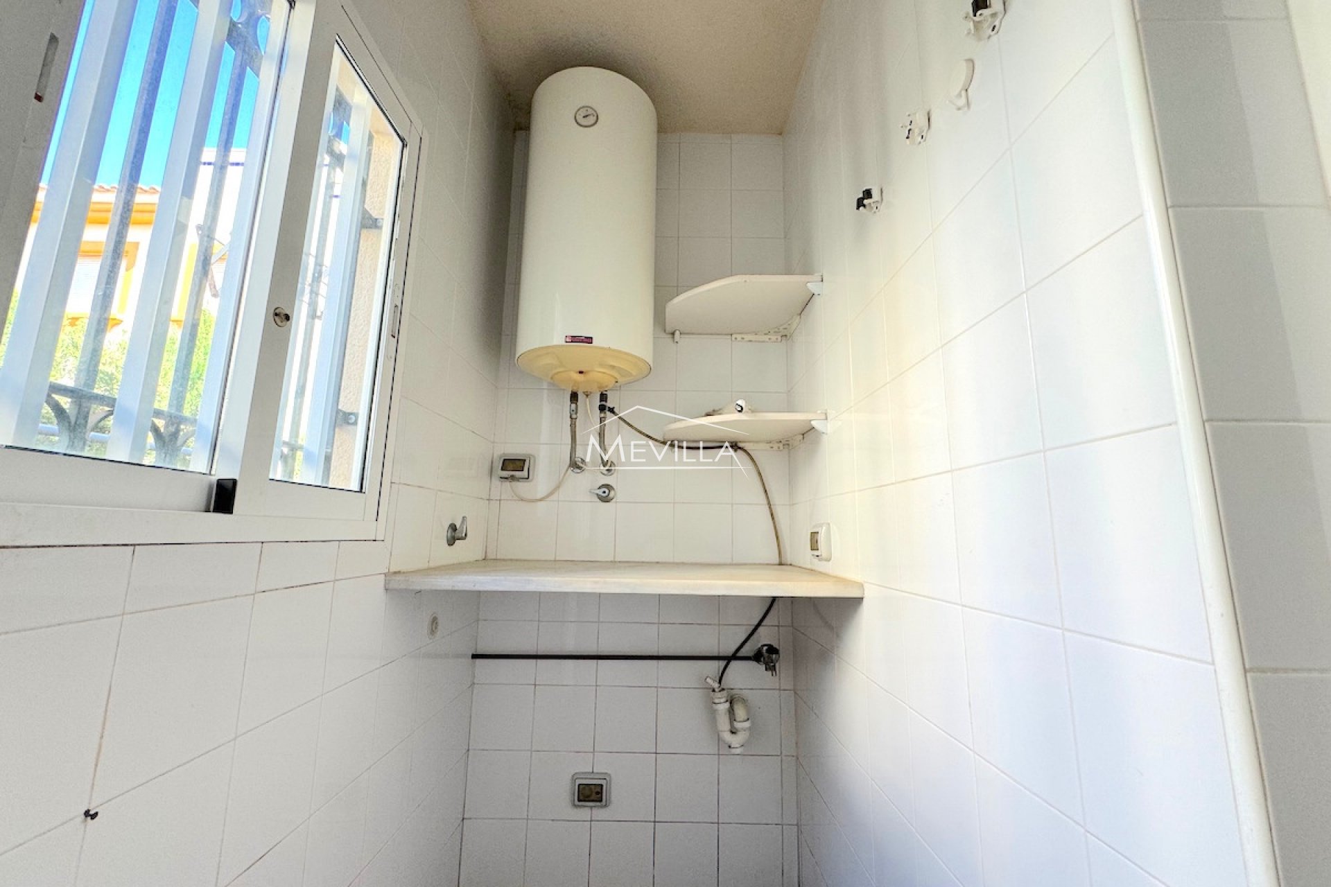 Salg (Resales) - Villa - Orihuela Costa - Lomas de Cabo Roig