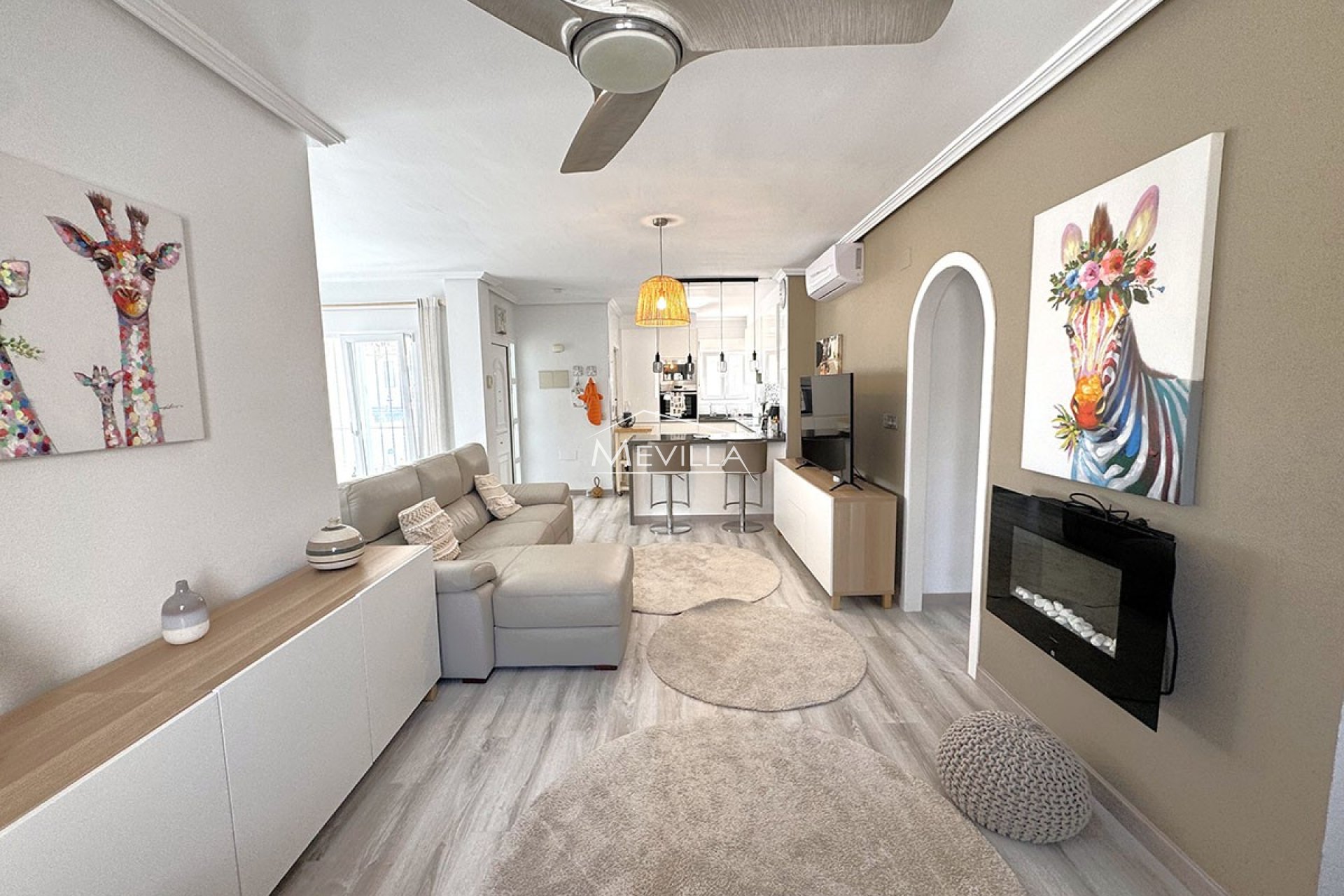 Salg (Resales) - Villa - Orihuela Costa - Lomas de Cabo Roig