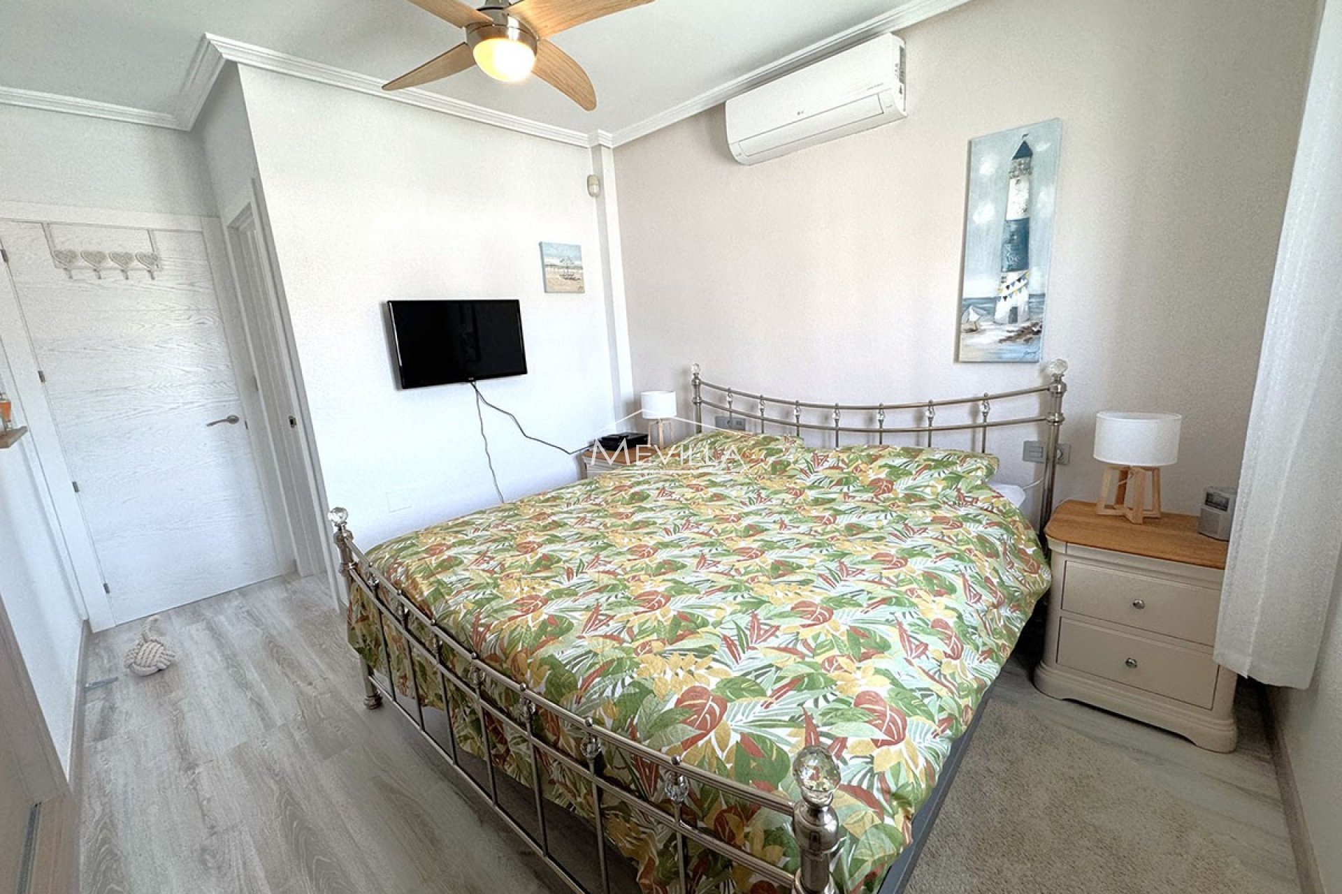 Salg (Resales) - Villa - Orihuela Costa - Lomas de Cabo Roig