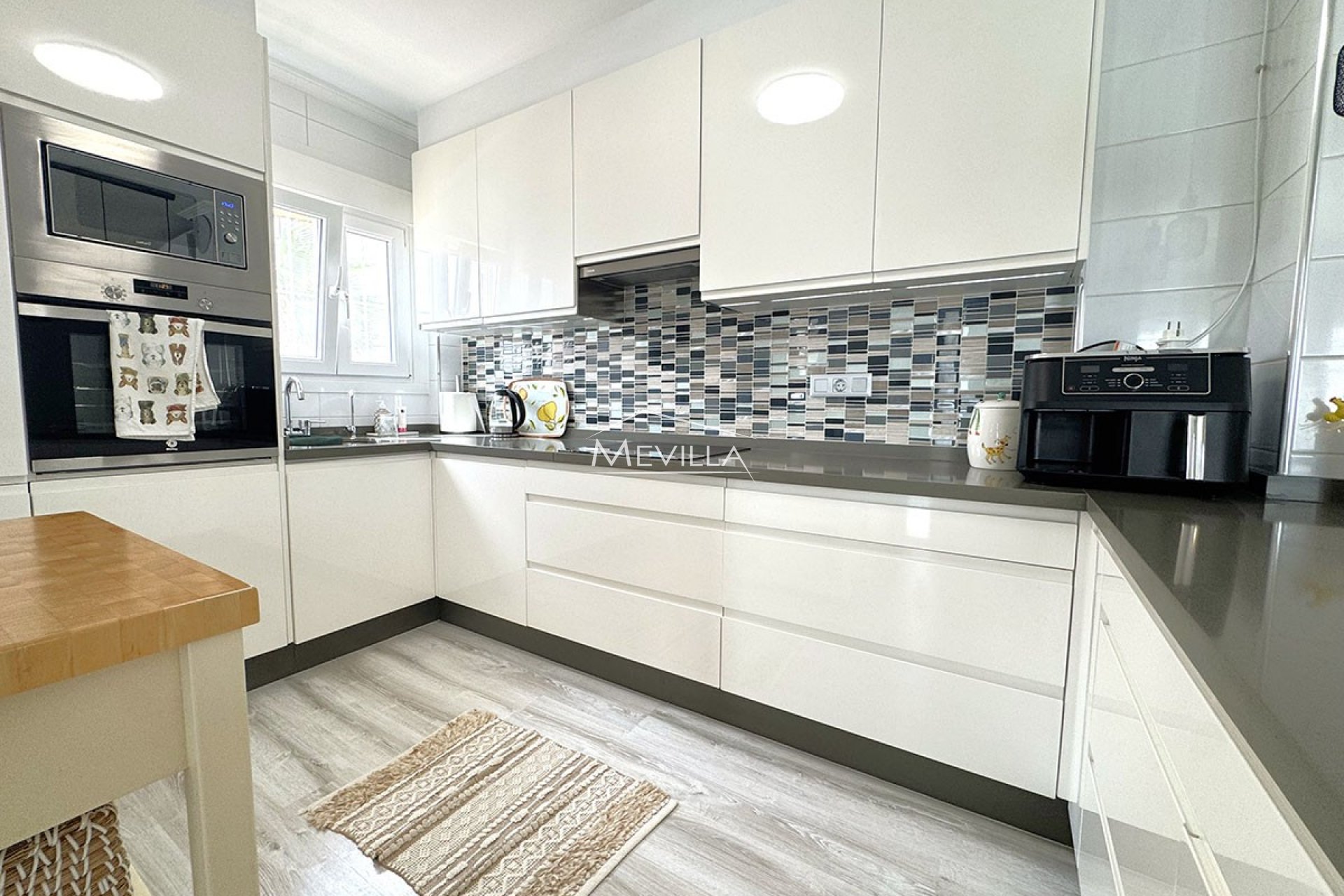 Salg (Resales) - Villa - Orihuela Costa - Lomas de Cabo Roig