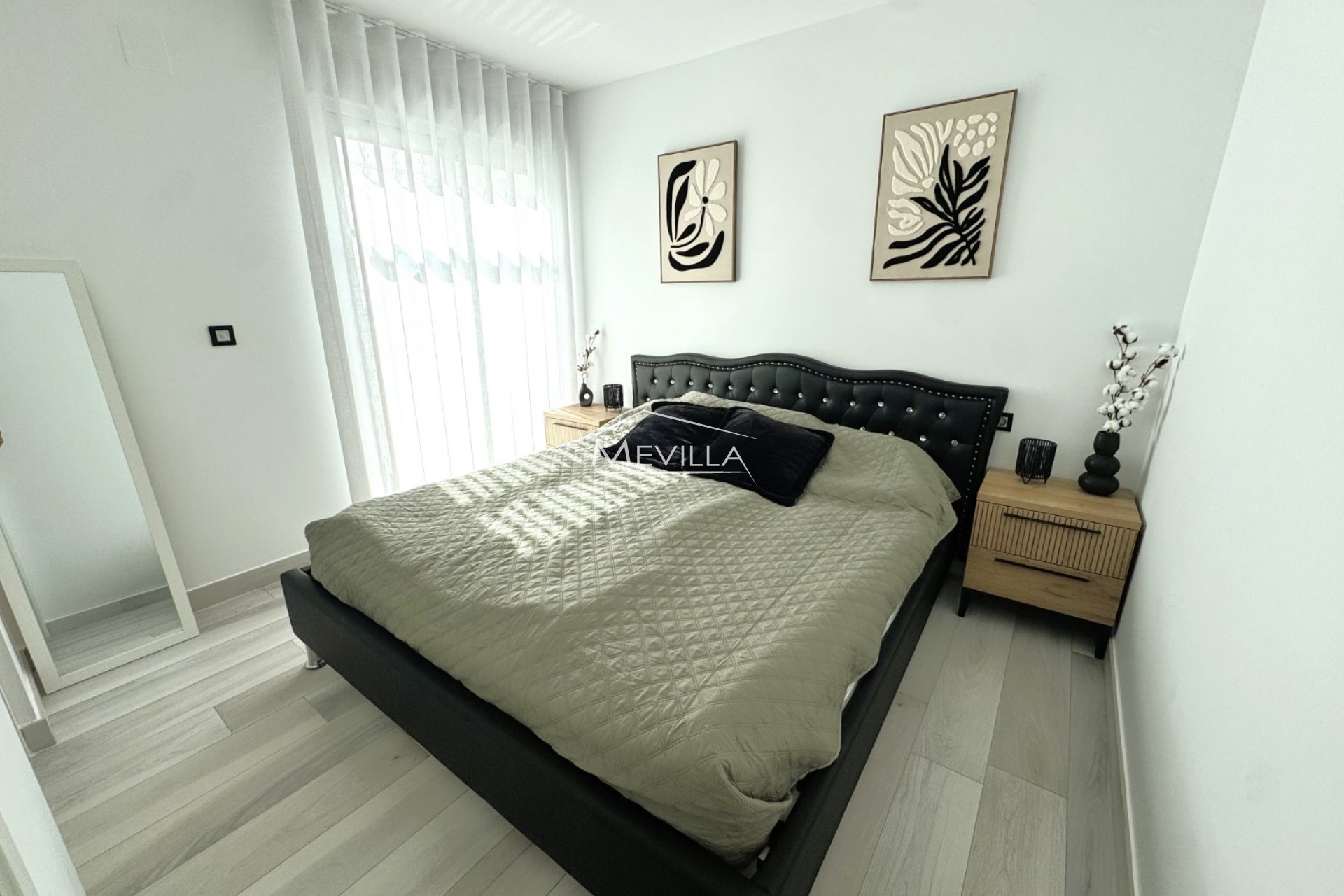 Salg (Resales) - Villa - Orihuela Costa - Lomas de Cabo Roig