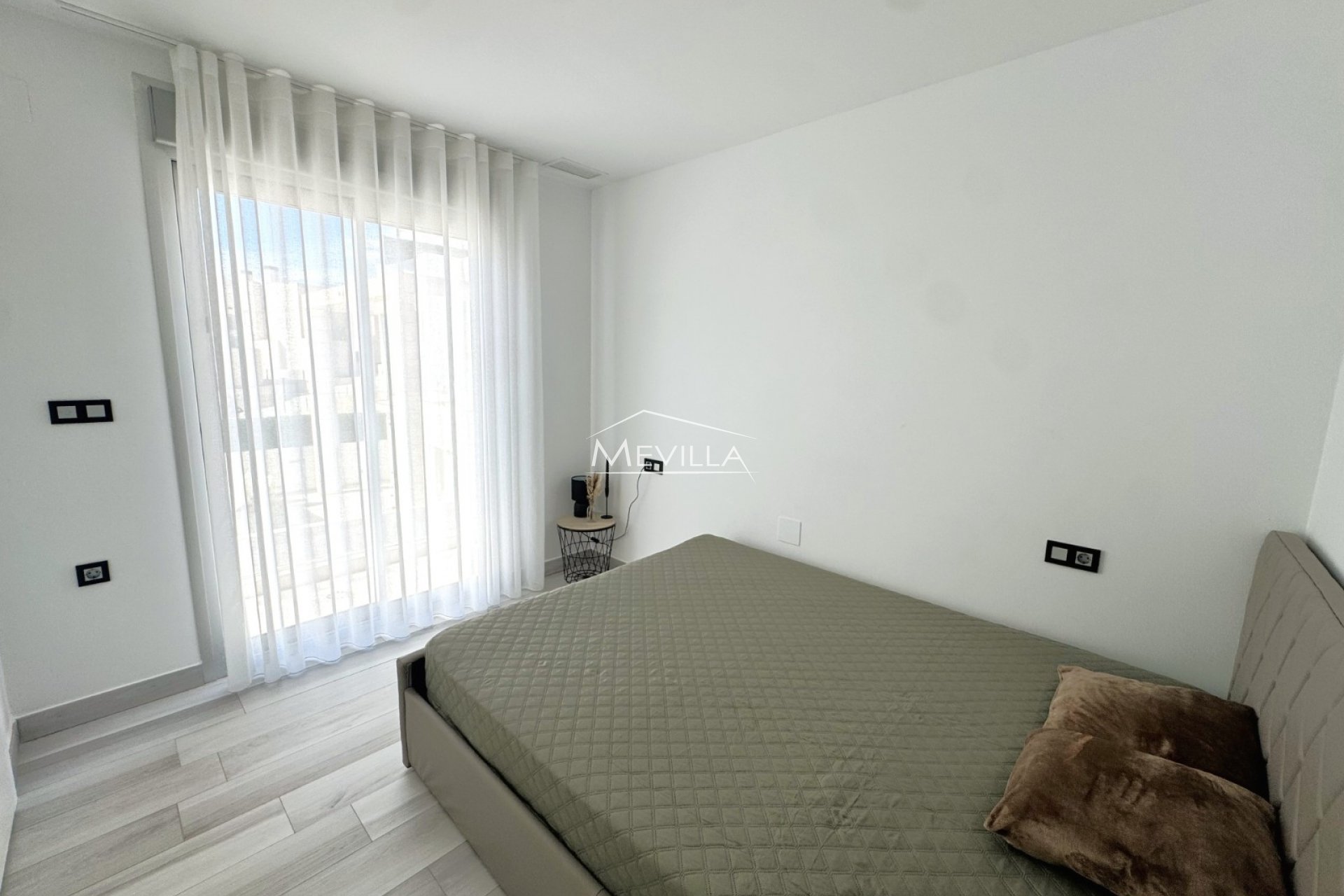 Salg (Resales) - Villa - Orihuela Costa - Lomas de Cabo Roig