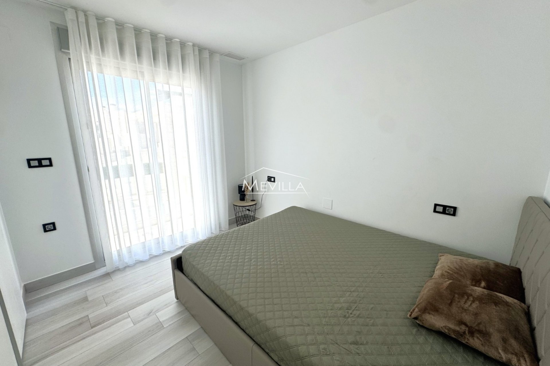 Salg (Resales) - Villa - Orihuela Costa - Lomas de Cabo Roig