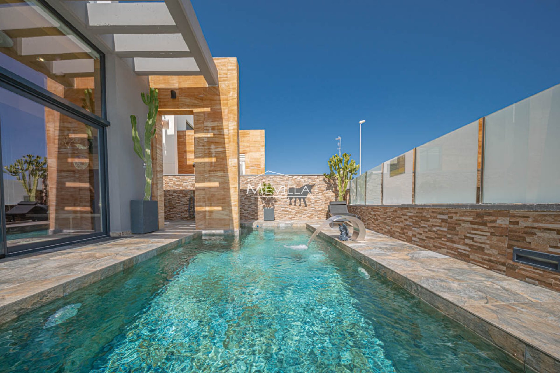 Salg (Resales) - Villa - Orihuela Costa - Lomas de Cabo Roig