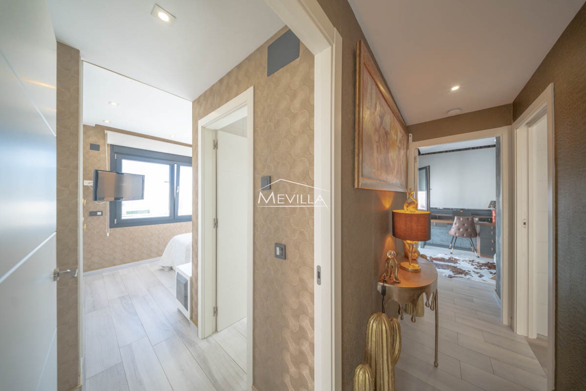 Salg (Resales) - Villa - Orihuela Costa - Lomas de Cabo Roig