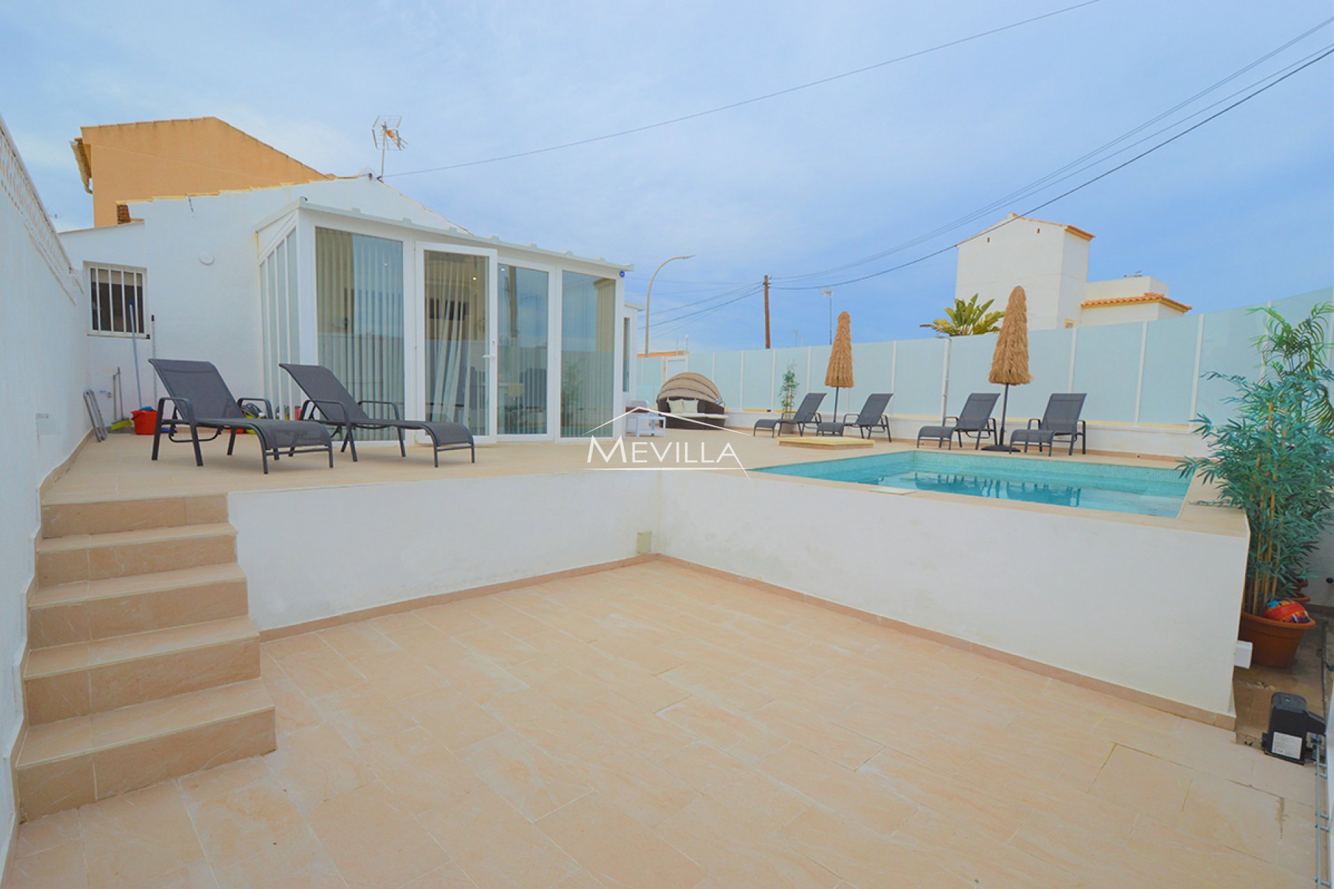 Salg (Resales) - Villa - Orihuela Costa - Playa Flamenca