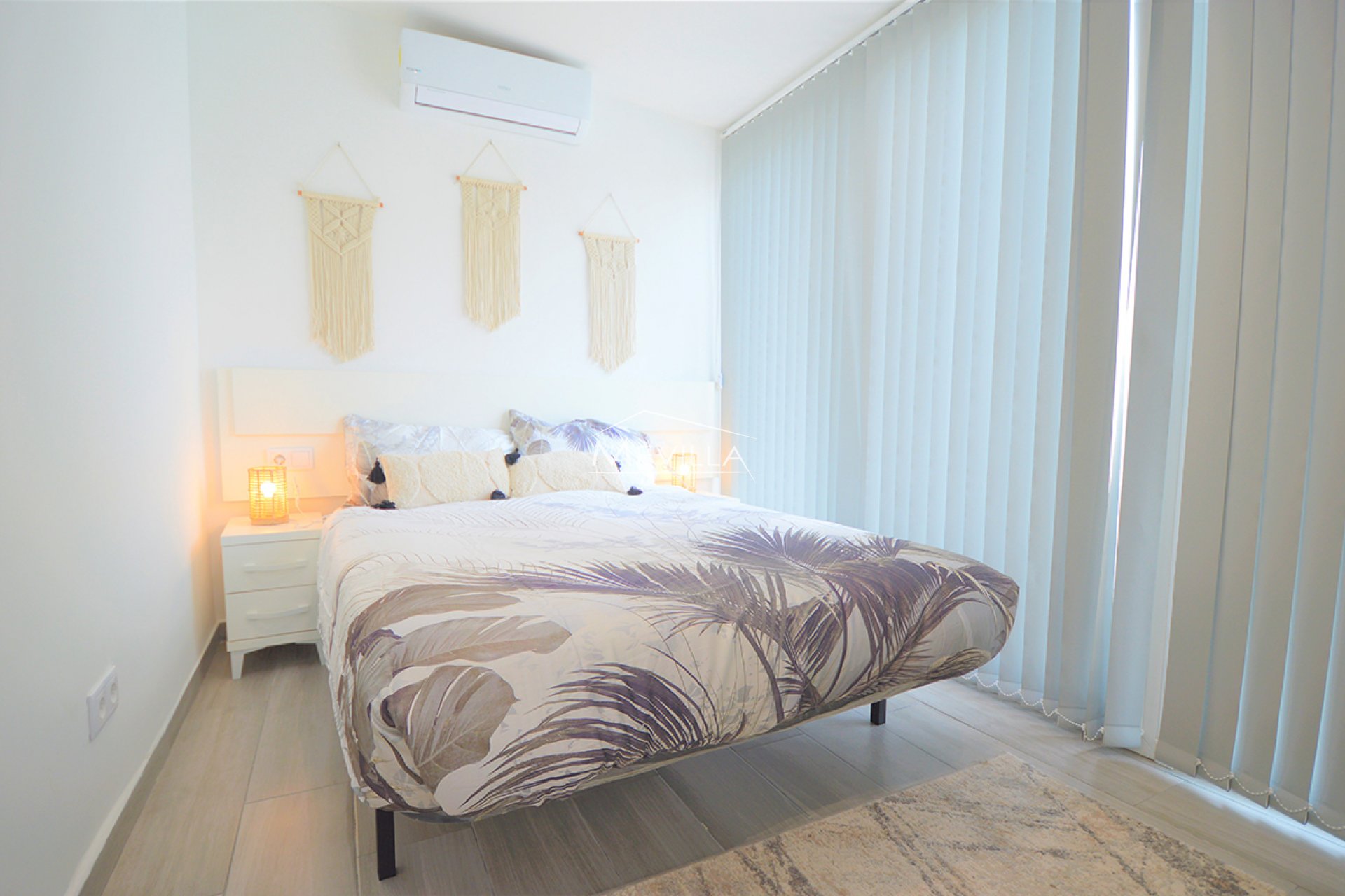 Salg (Resales) - Villa - Orihuela Costa - Playa Flamenca