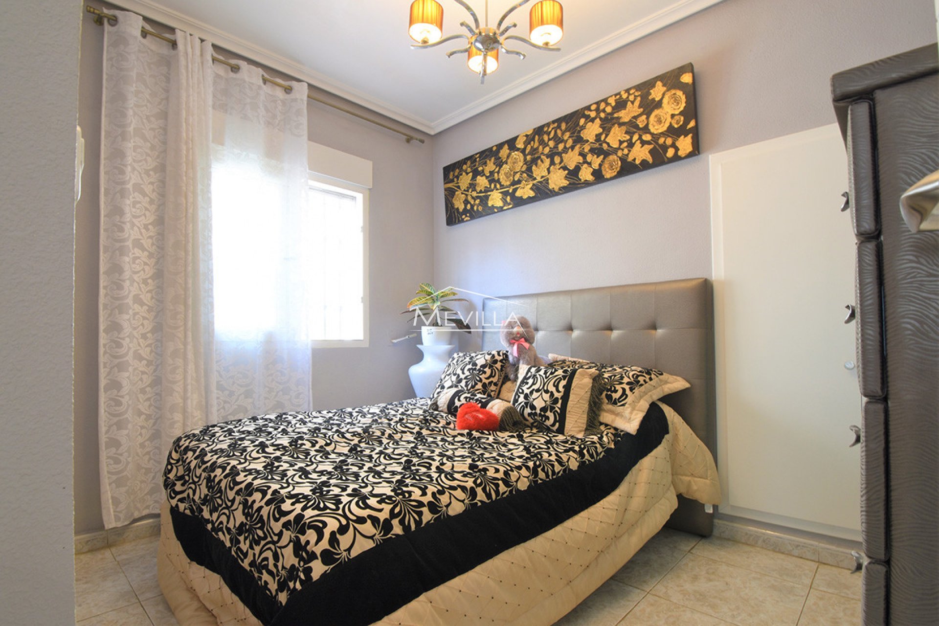 Salg (Resales) - Villa - Orihuela Costa - Playa Flamenca